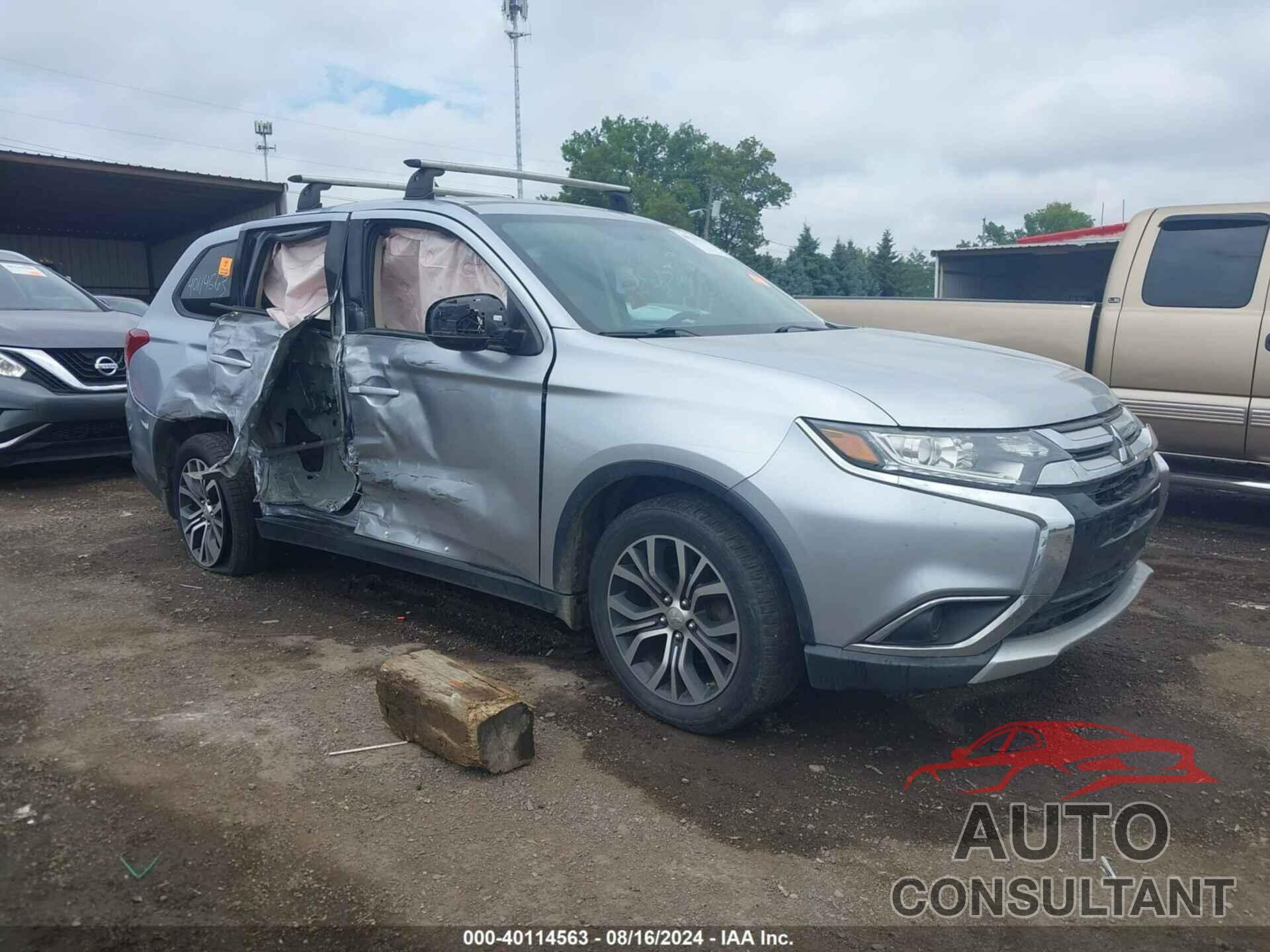MITSUBISHI OUTLANDER 2017 - JA4AD2A33HZ024372