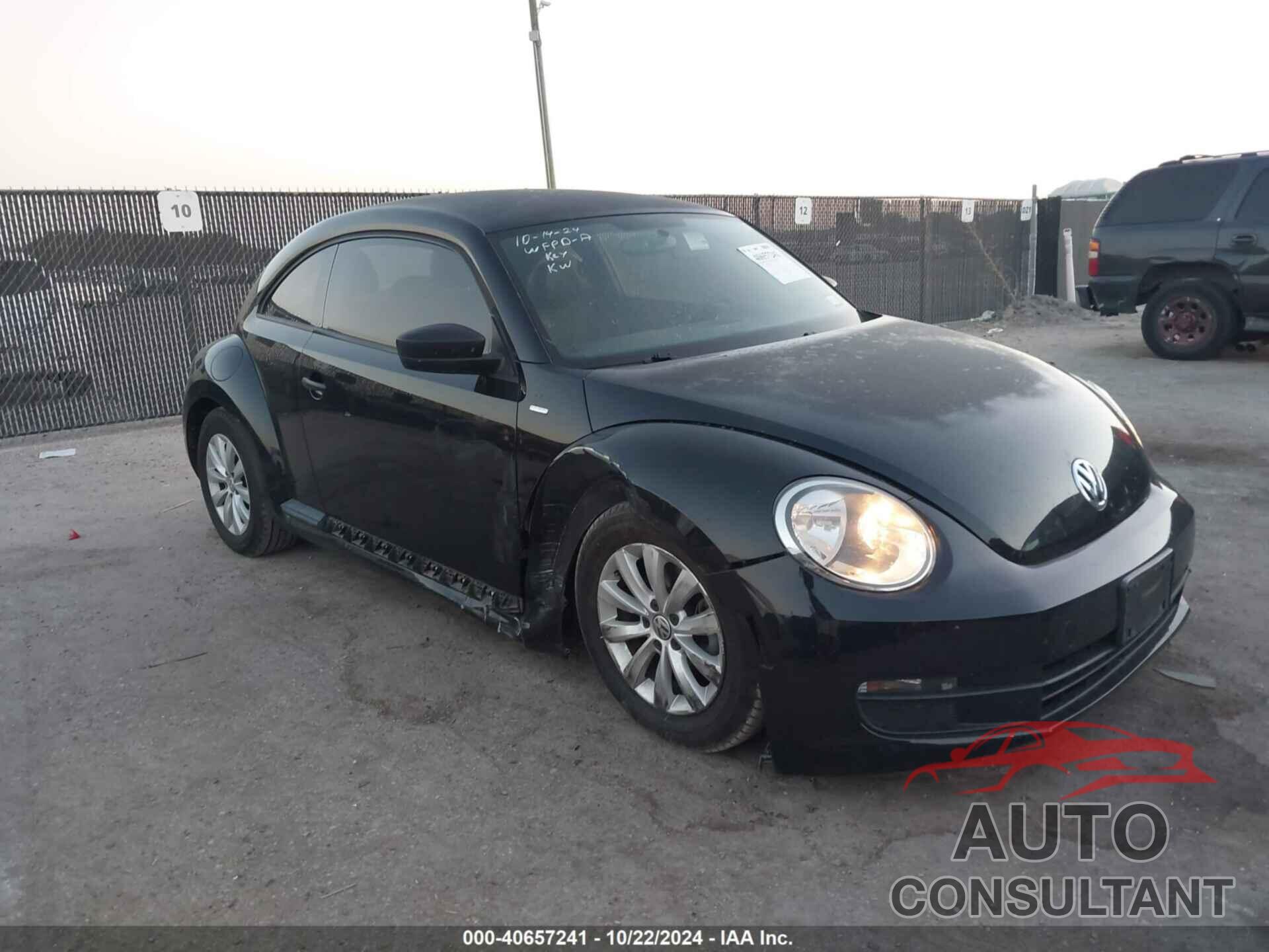 VOLKSWAGEN BEETLE 2016 - 3VWF17AT5GM604978