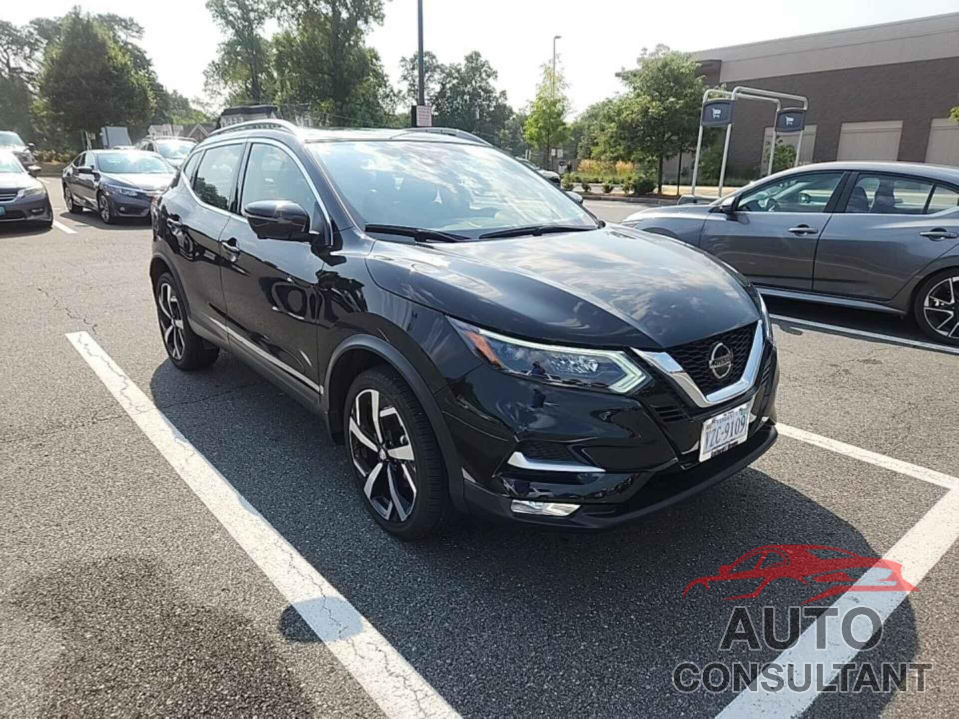 NISSAN ROGUE SPORT 2022 - JN1BJ1CWXNW498825