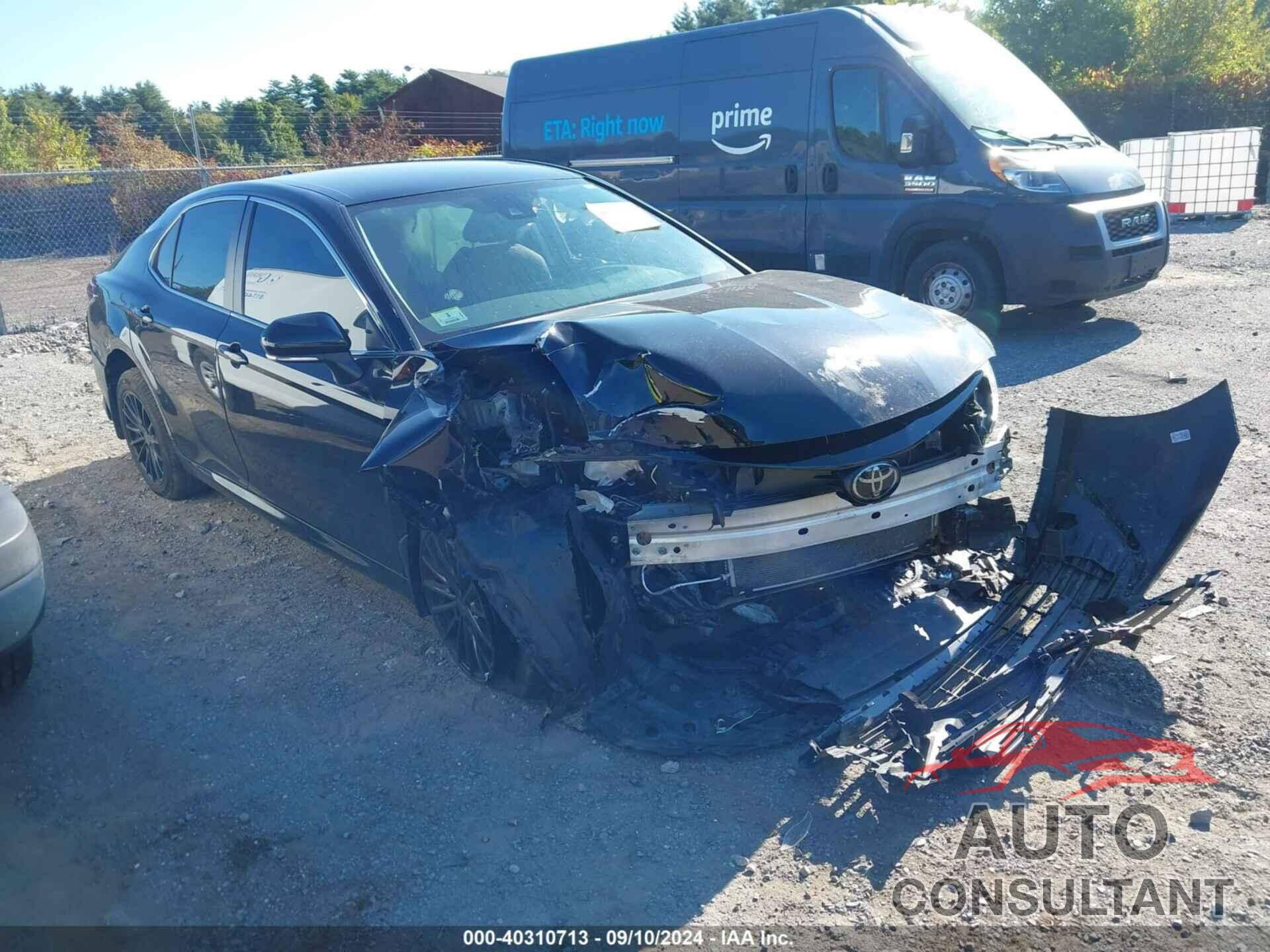TOYOTA CAMRY 2022 - 4T1C11BK1NU058161