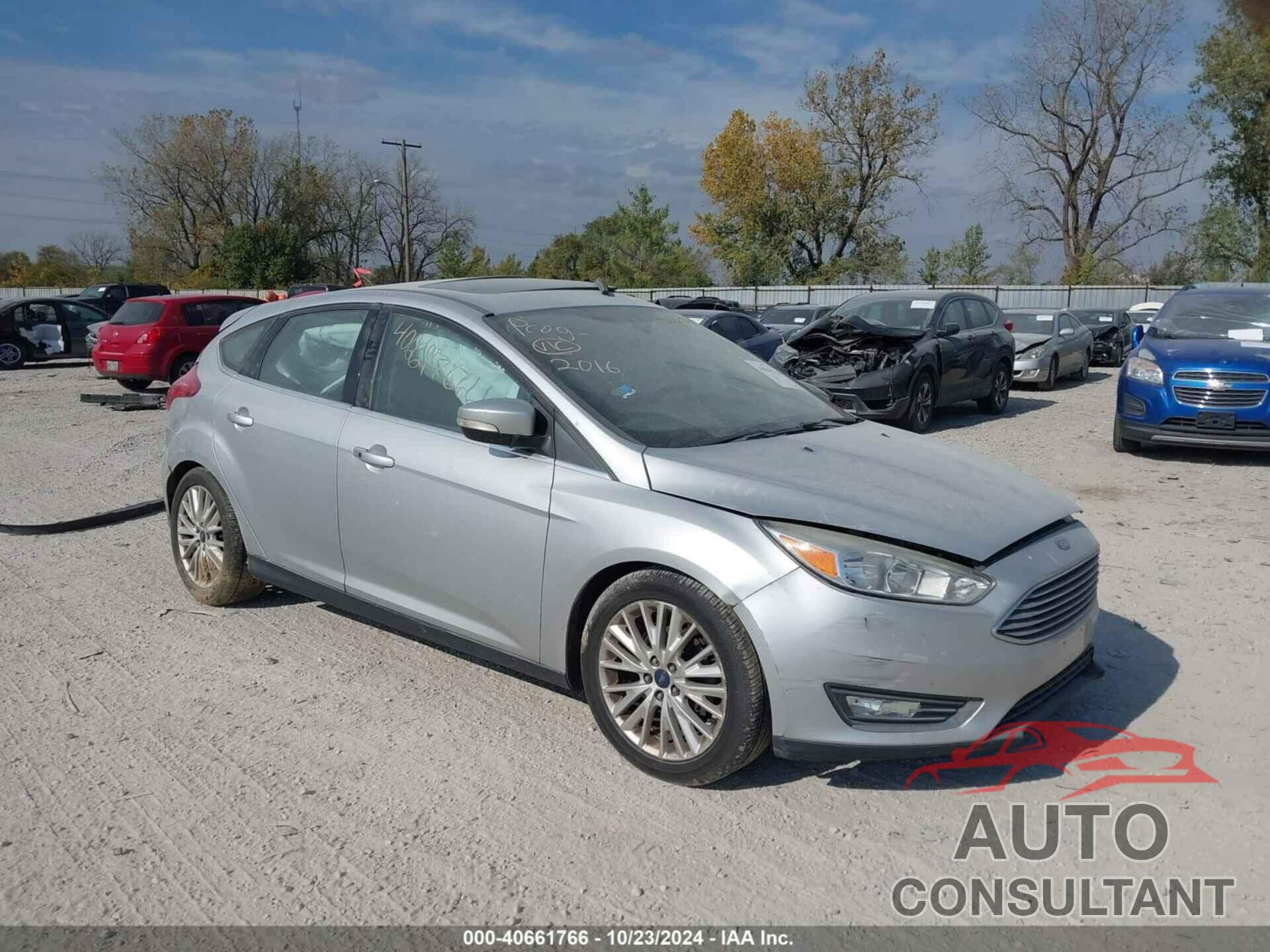 FORD FOCUS 2016 - 1FADP3N22GL224751