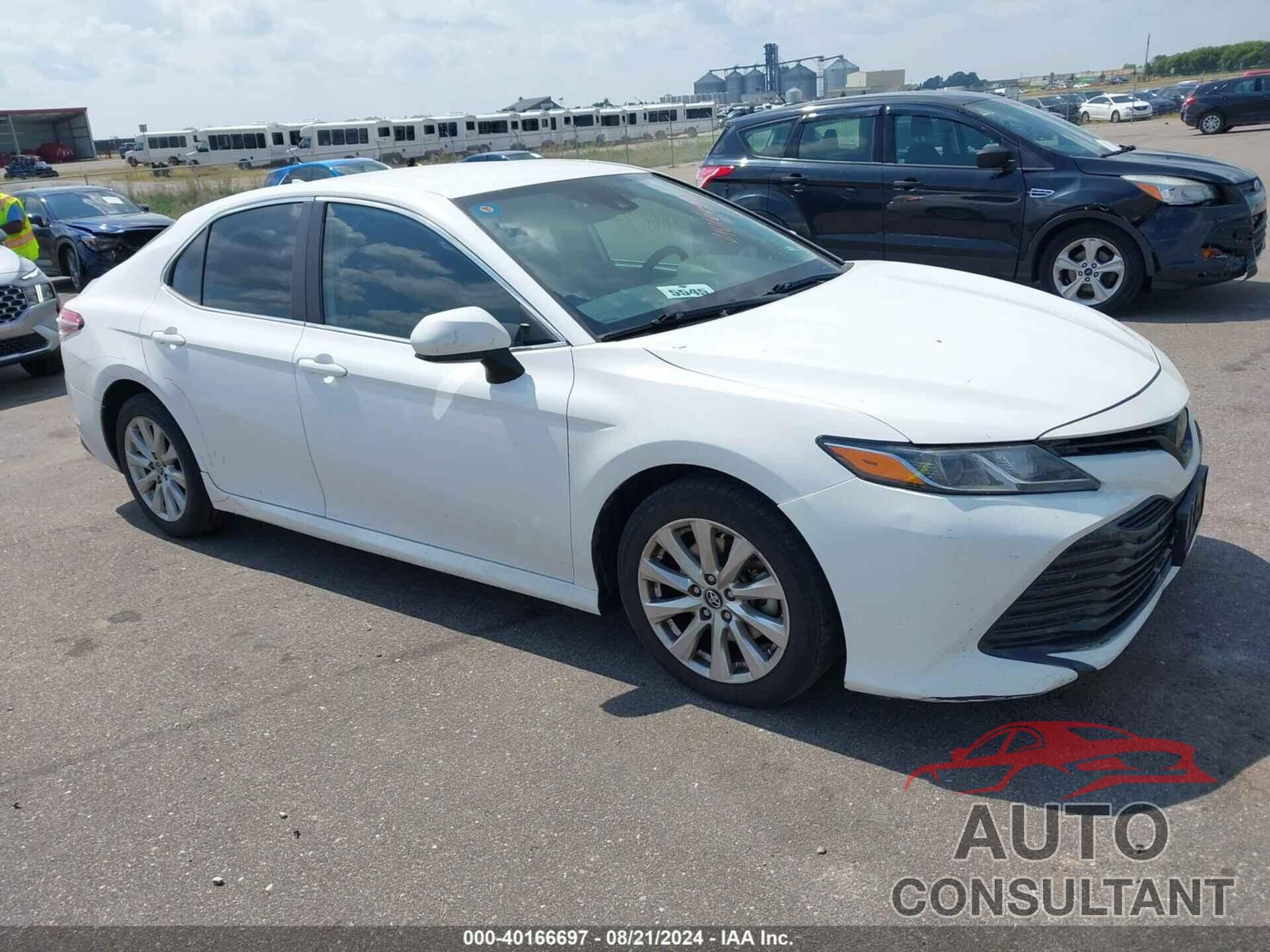 TOYOTA CAMRY 2019 - 4T1B11HK0KU776203