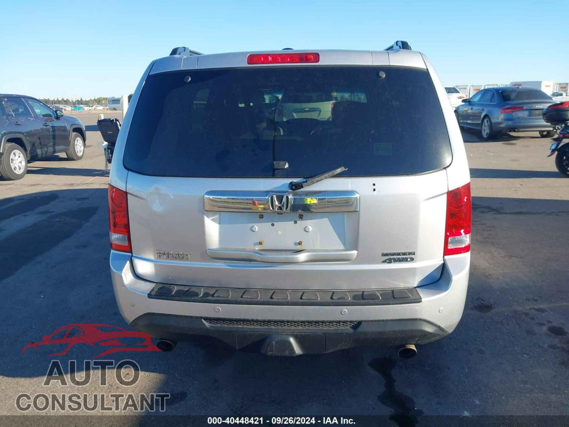 HONDA PILOT 2013 - 5FNYF4H91DB063496