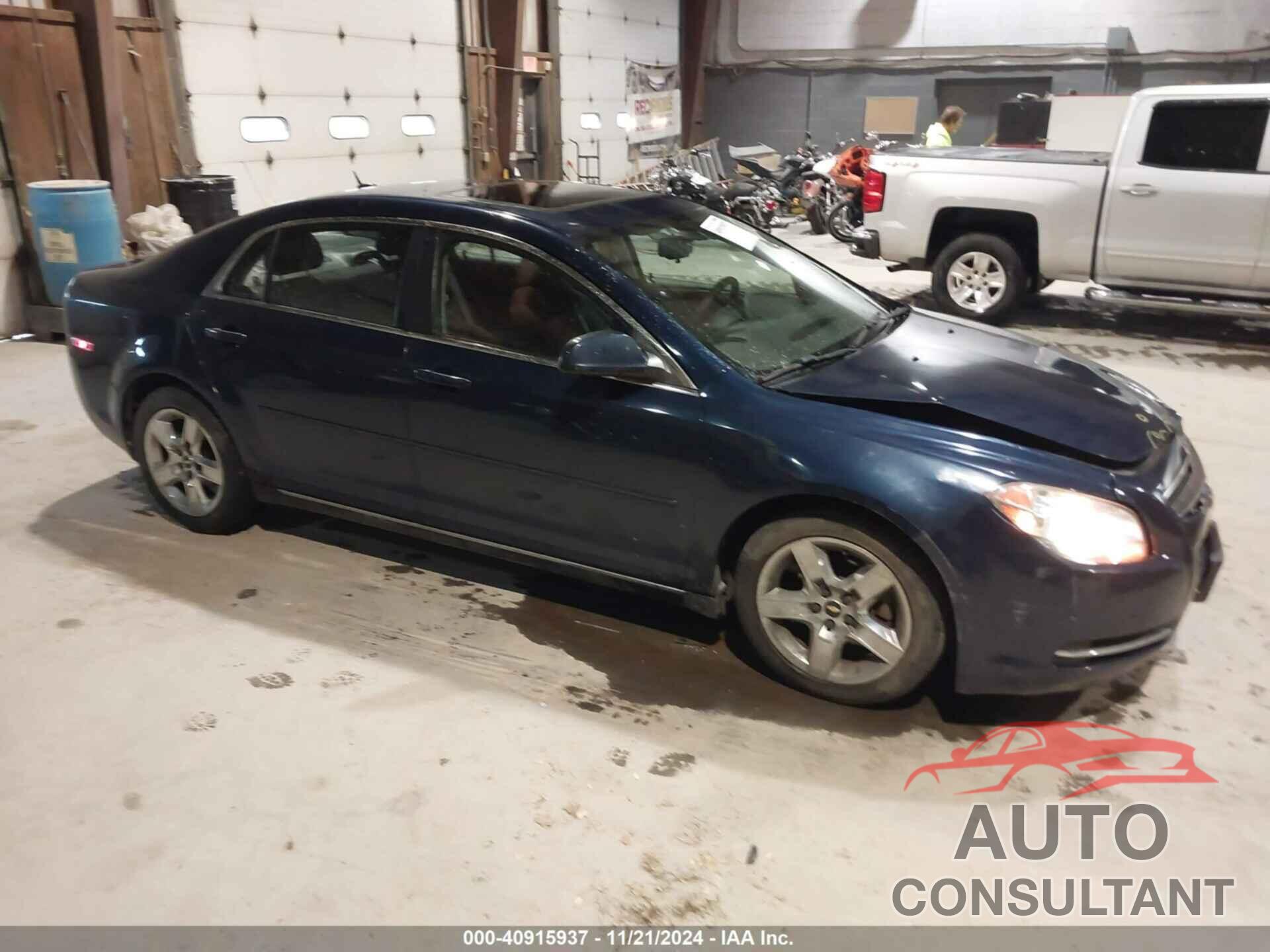 CHEVROLET MALIBU 2010 - 1G1ZC5EB3AF251995