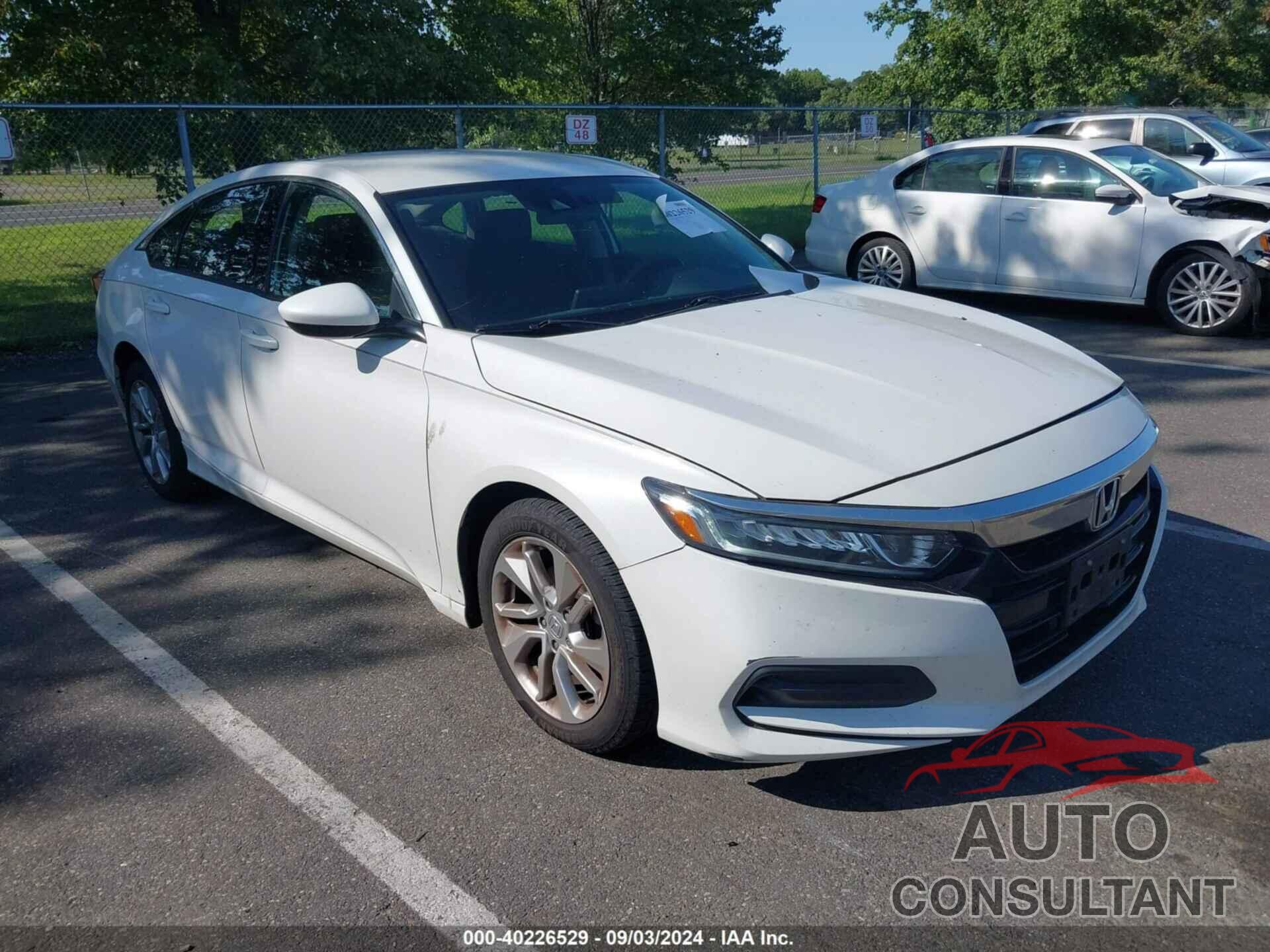 HONDA ACCORD 2018 - 1HGCV1F13JA261625