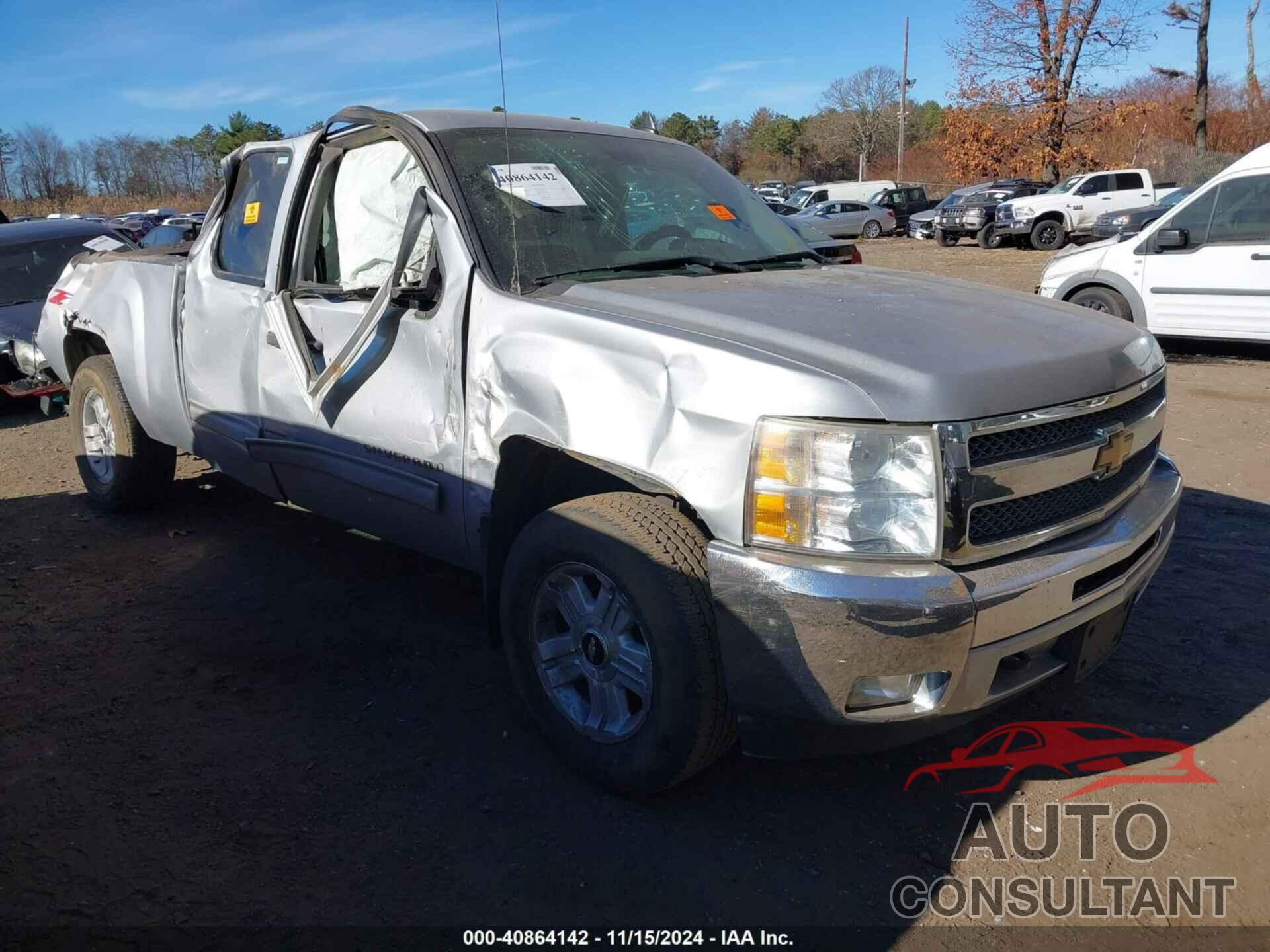 CHEVROLET SILVERADO 1500 2013 - 1GCRKSE76DZ333999