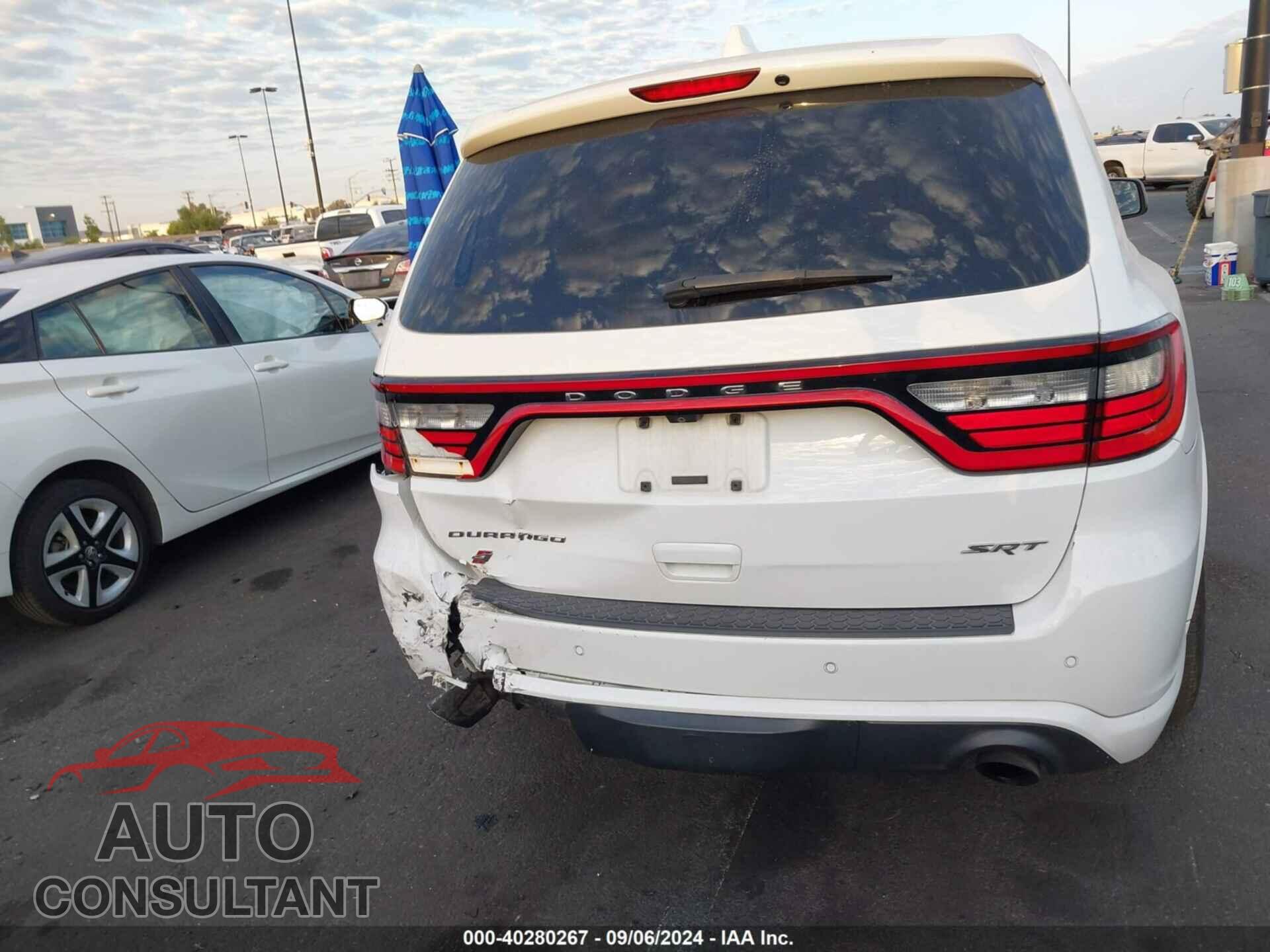 DODGE DURANGO 2018 - 1C4SDJGJ2JC156185
