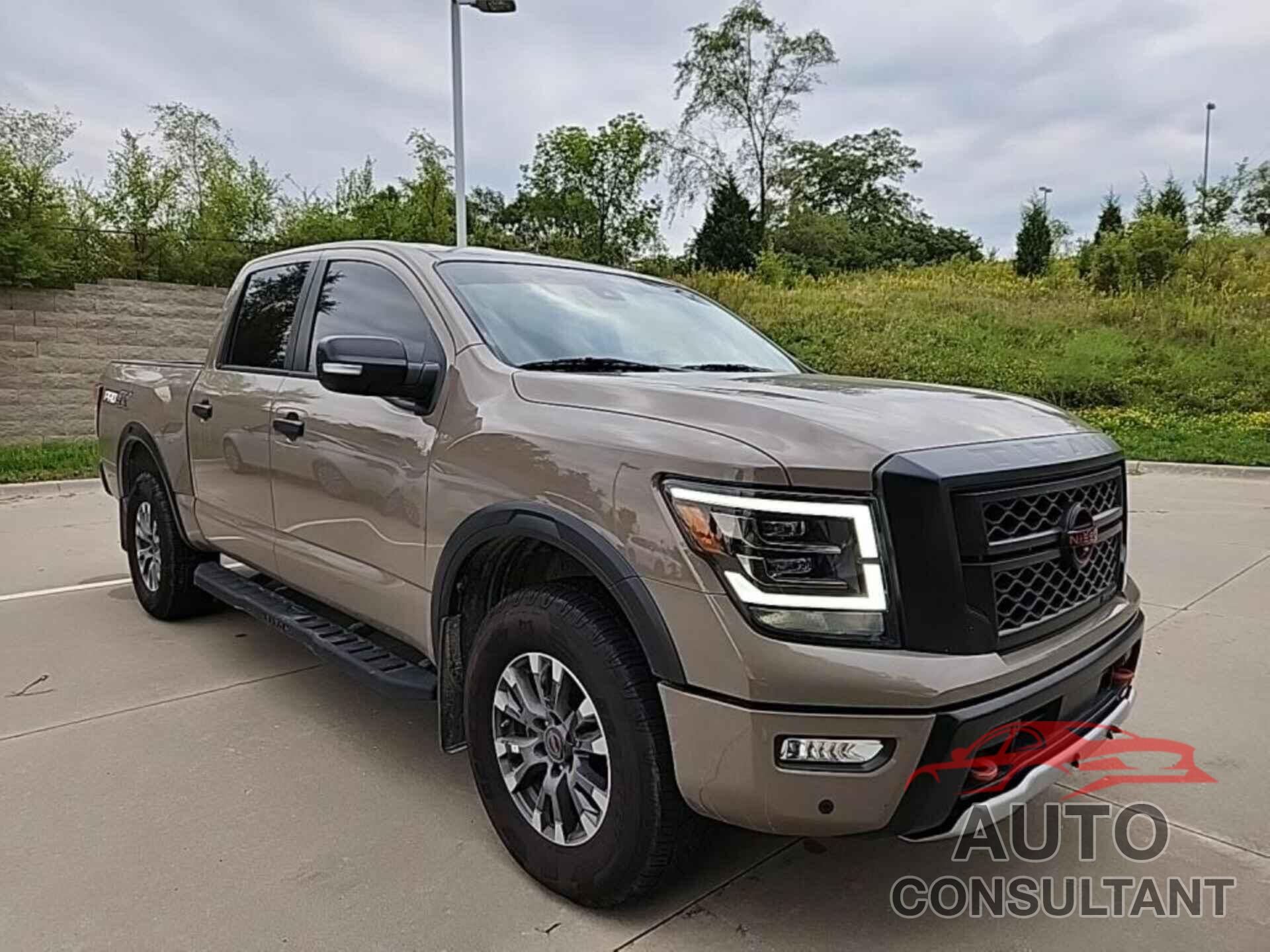 NISSAN TITAN 2023 - 1N6AA1ED5PN102715