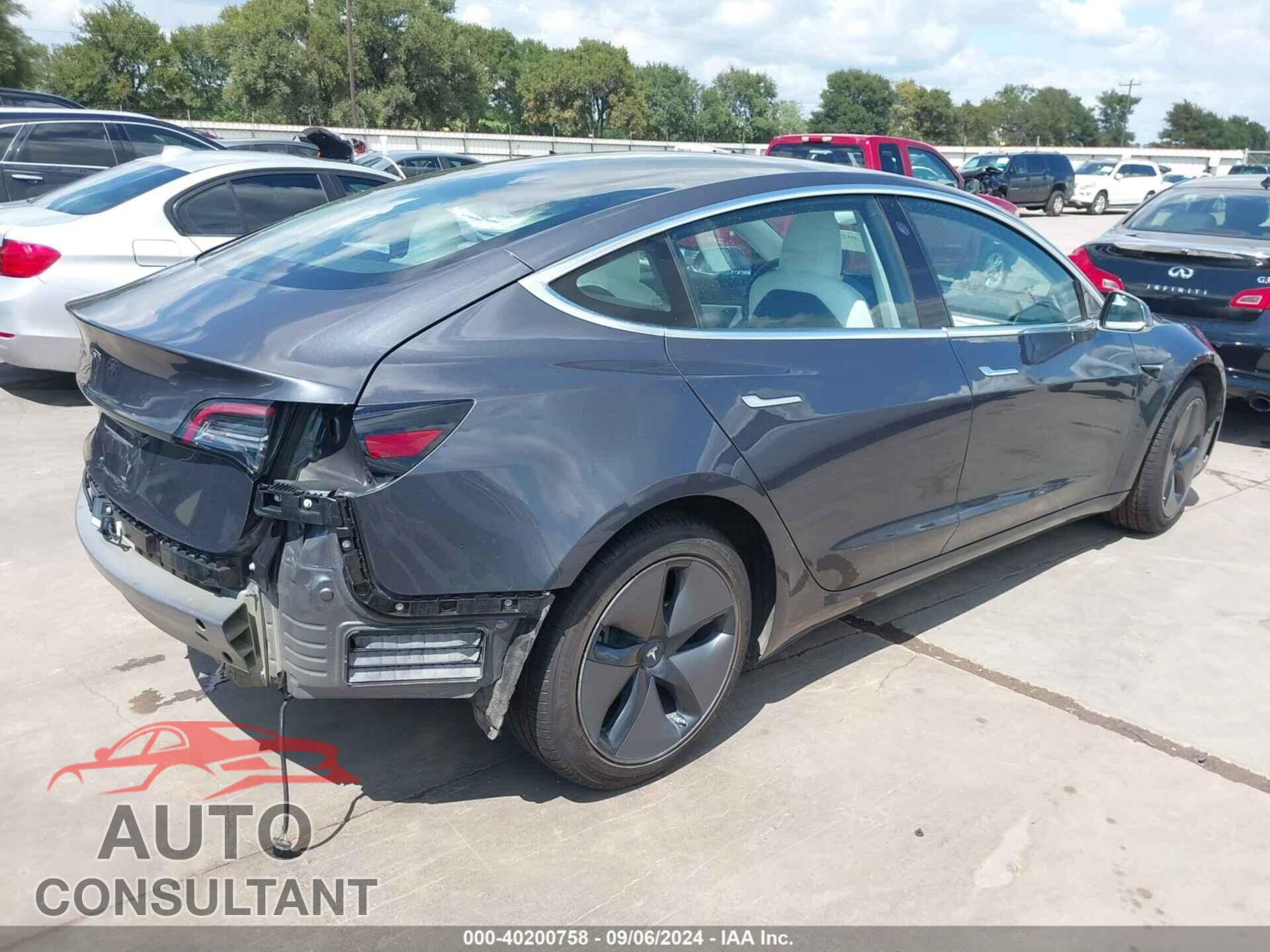 TESLA MODEL 3 2018 - 5YJ3E1EA0JF166723