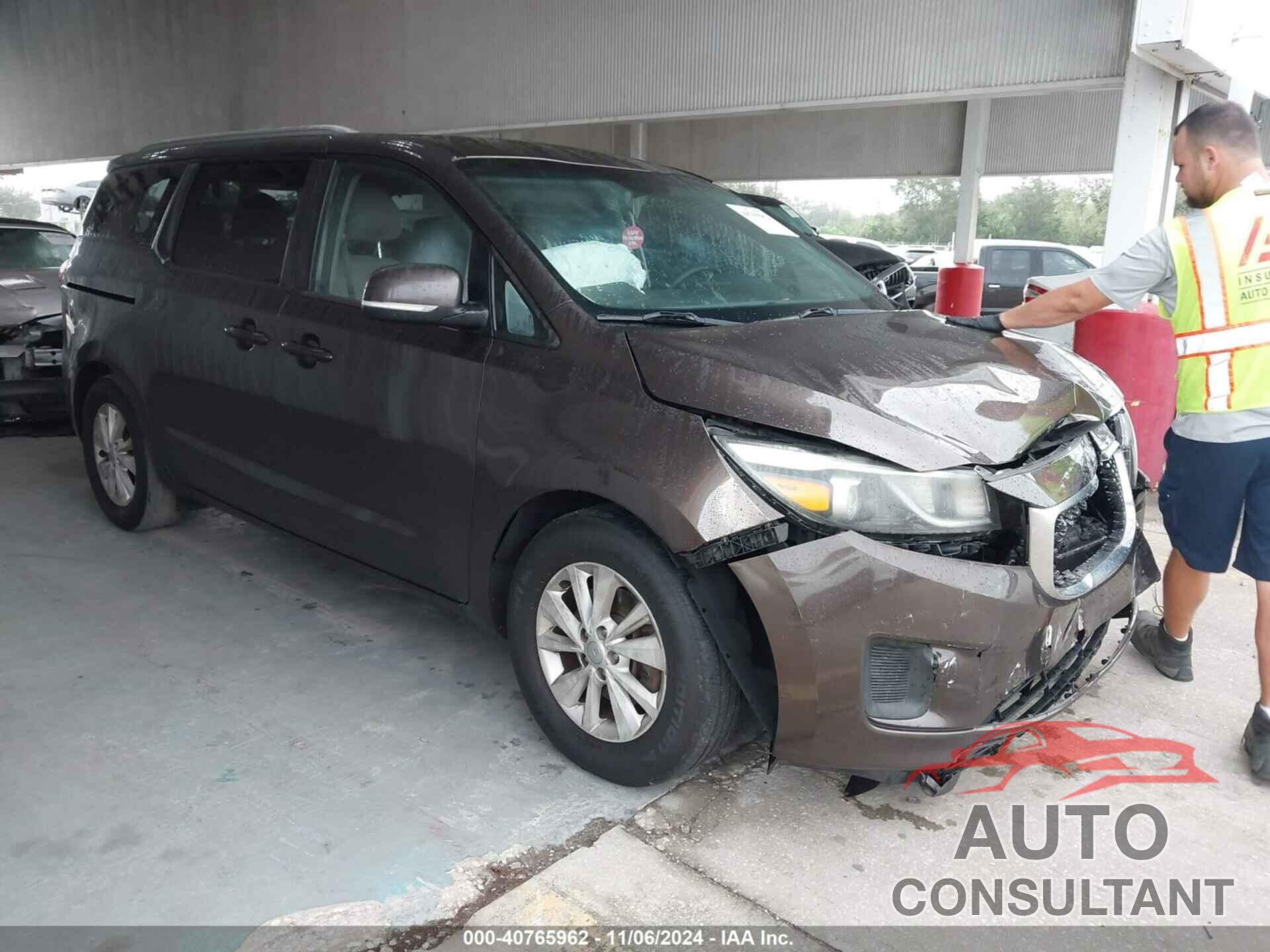 KIA SEDONA 2016 - KNDMB5C12G6148879
