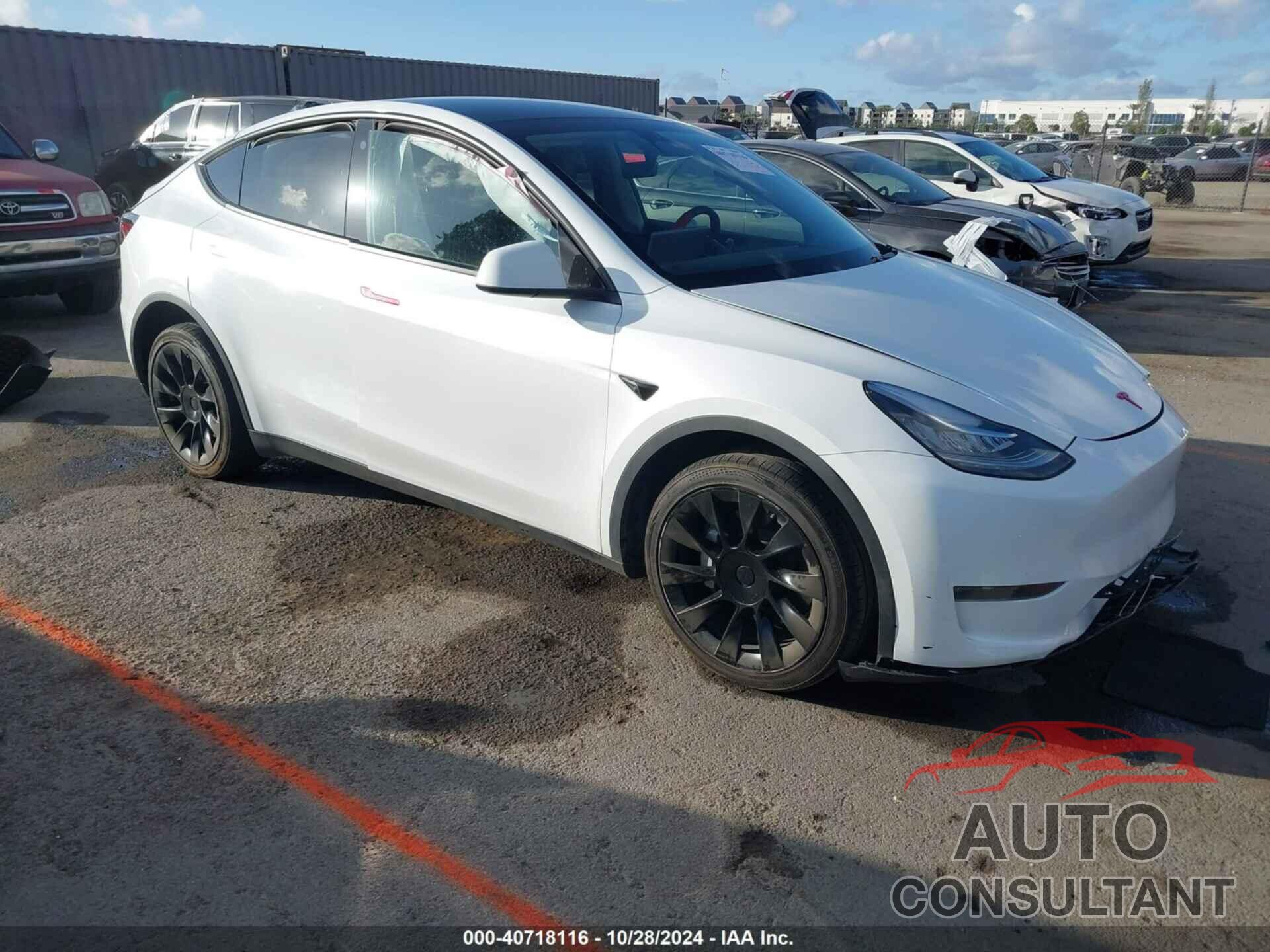 TESLA MODEL Y 2023 - 7SAYGDEE3PA074857