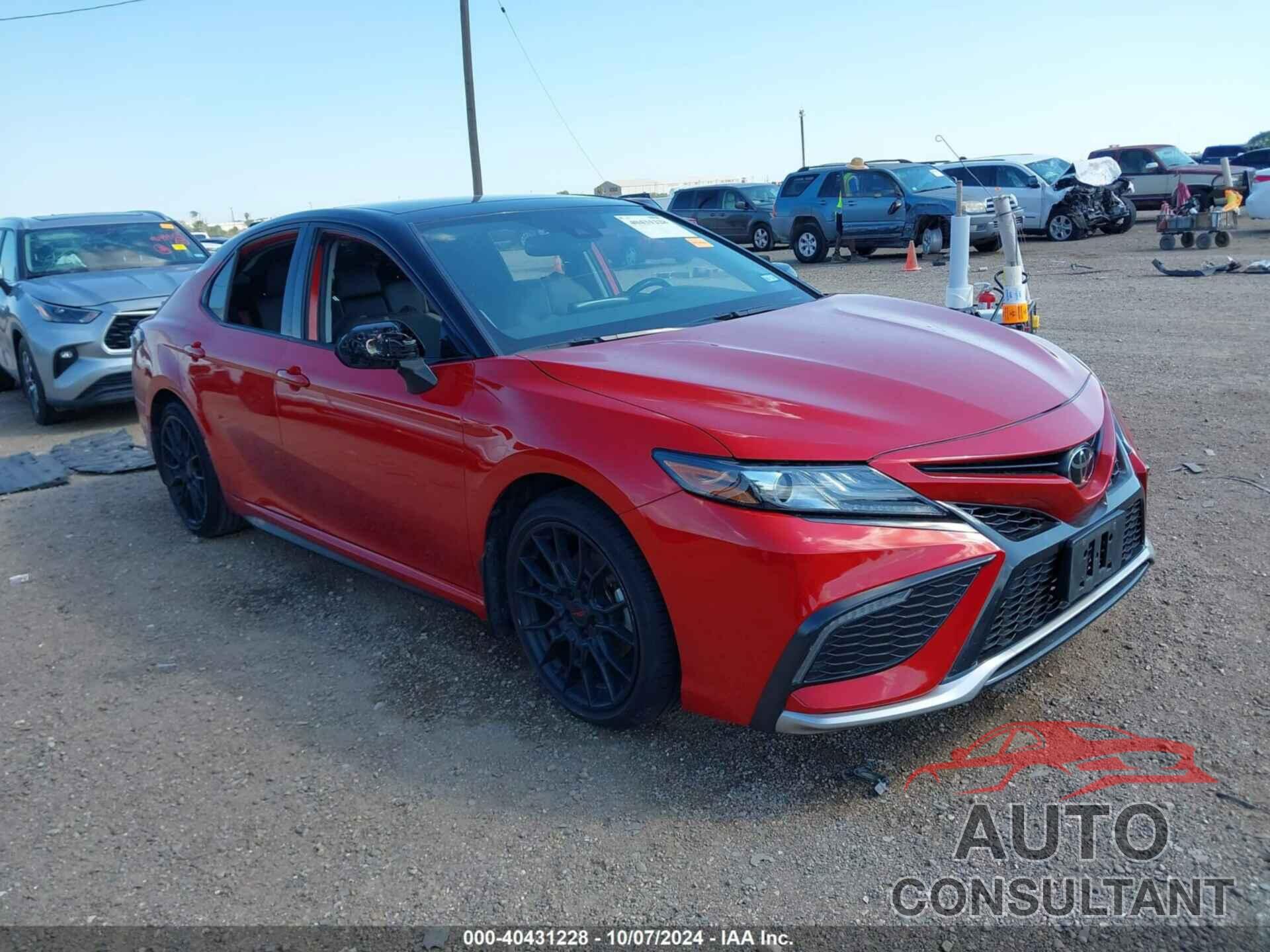 TOYOTA CAMRY 2022 - 4T1K61AK1NU068901