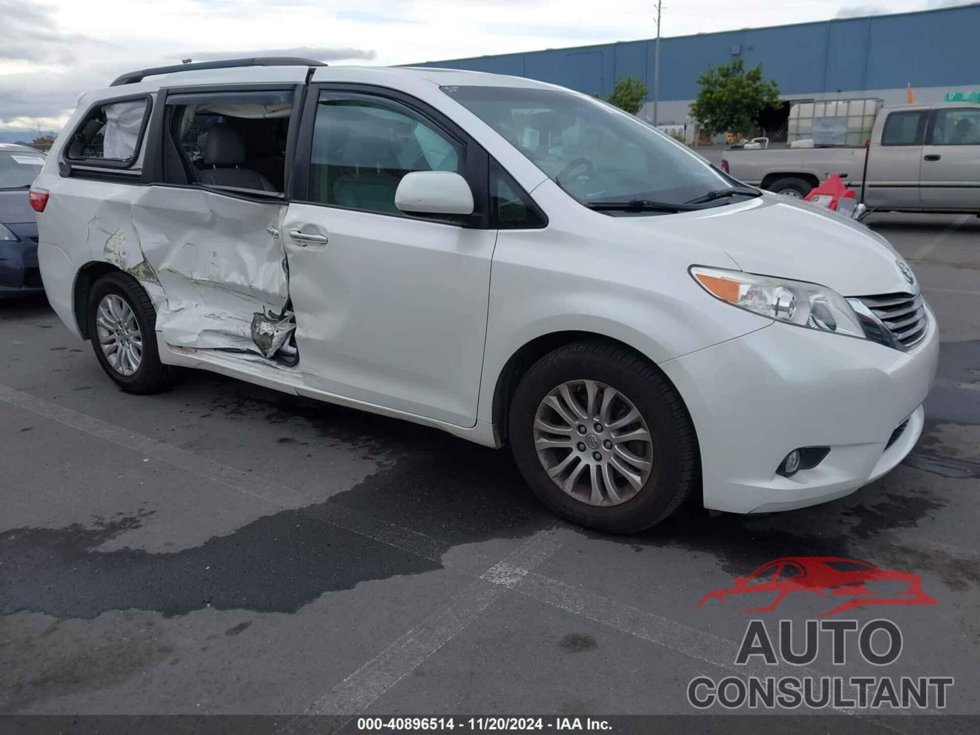 TOYOTA SIENNA 2016 - 5TDYK3DC7GS715822