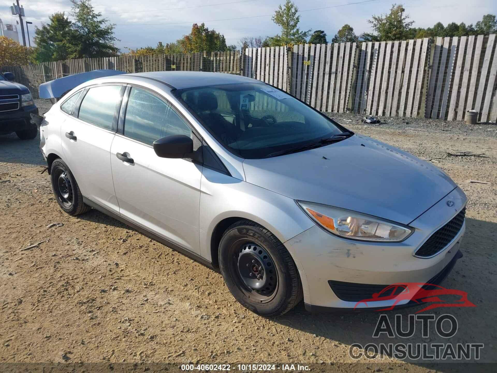 FORD FOCUS 2017 - 1FADP3E20HL256826