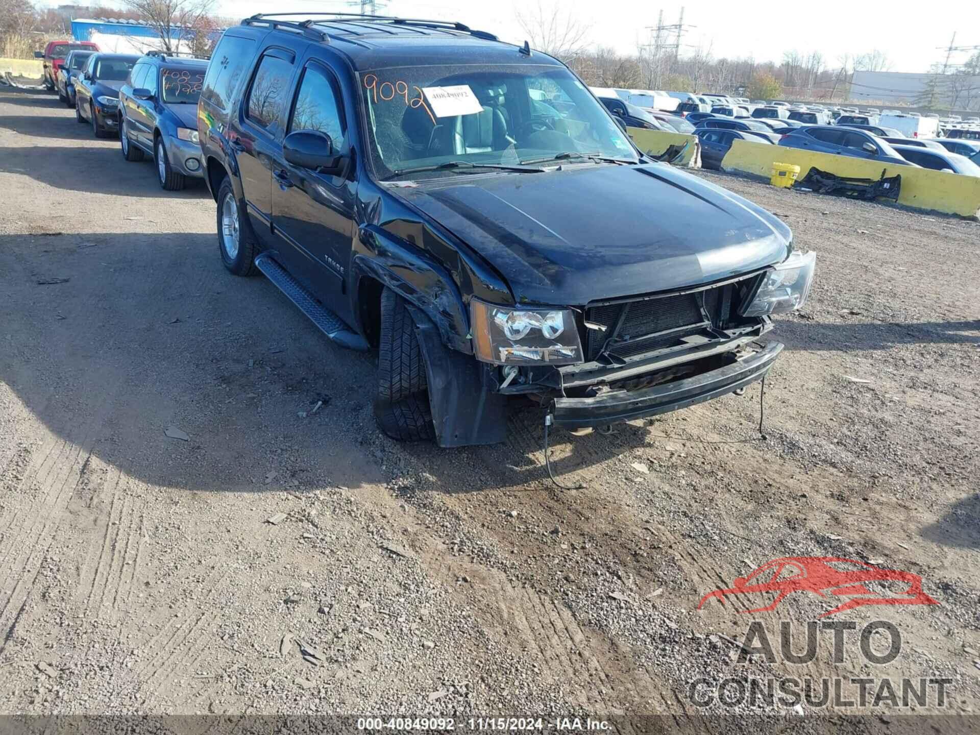 CHEVROLET TAHOE 2012 - 1GNSKBE06CR235193