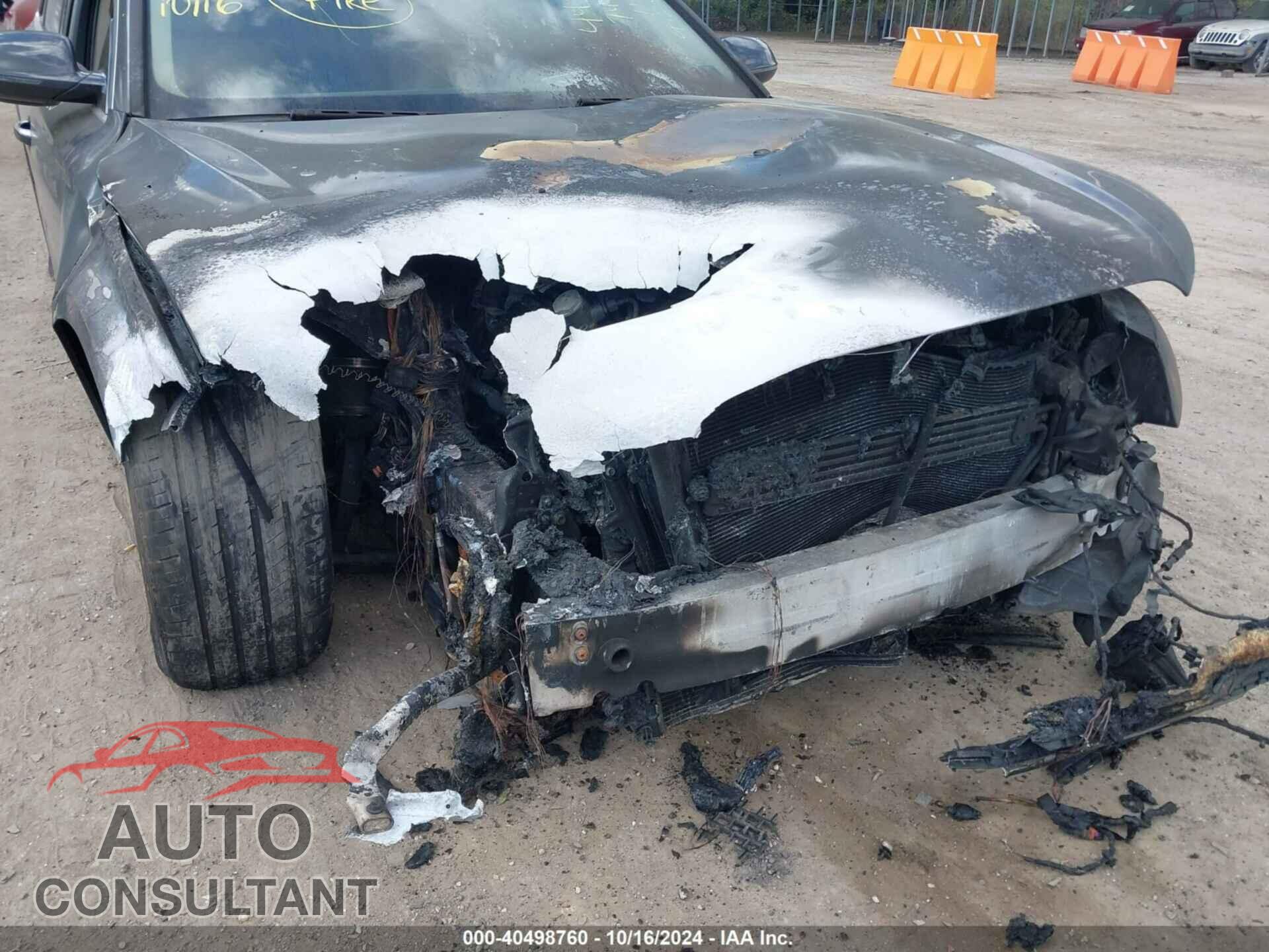 AUDI A8 L 2013 - WAUR2AFD4DN017598