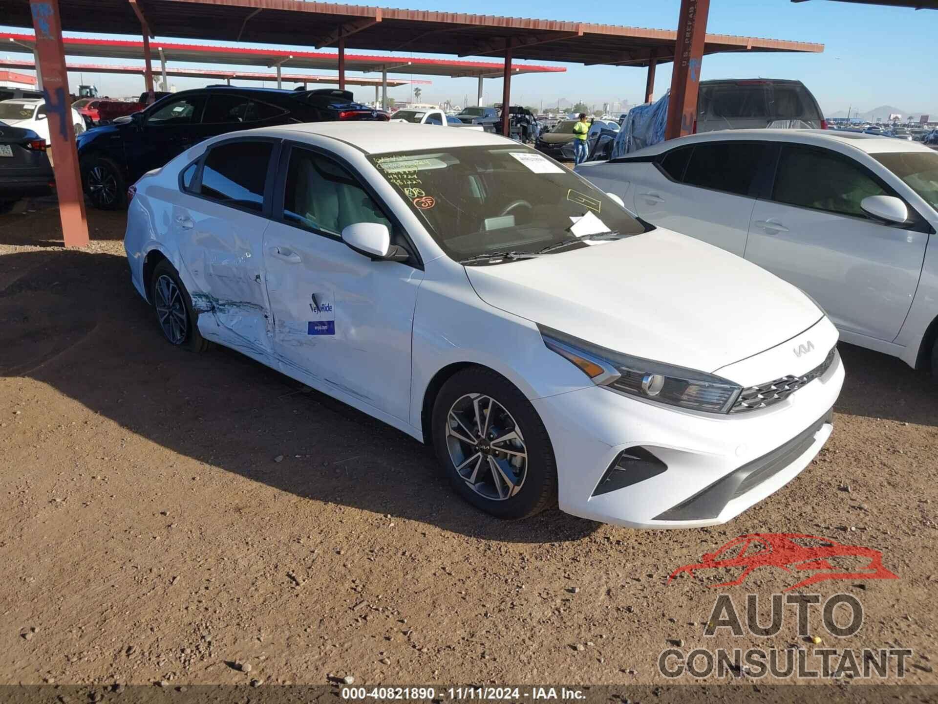 KIA FORTE 2022 - 3KPF24AD8NE441726