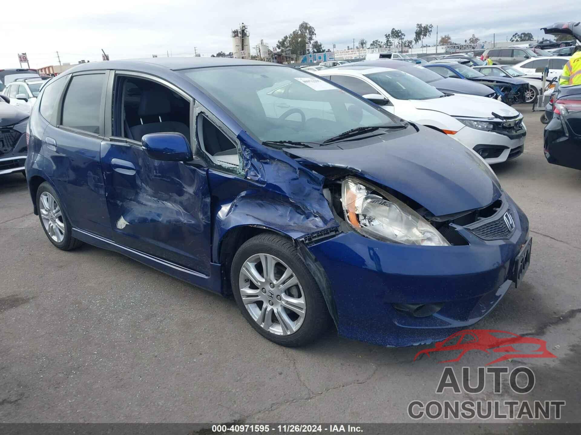 HONDA FIT 2010 - JHMGE8H4XAS028186