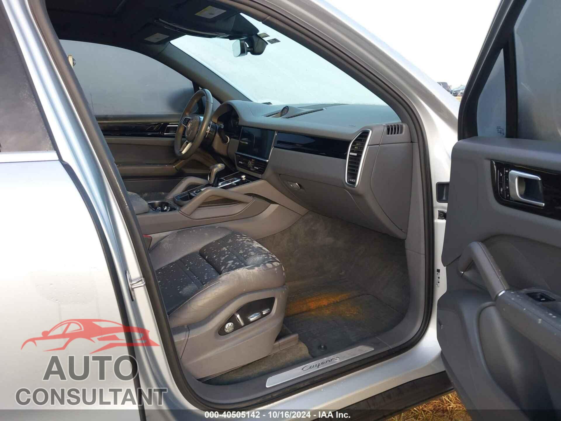 PORSCHE CAYENNE 2019 - WP1AA2AY0KDA06179