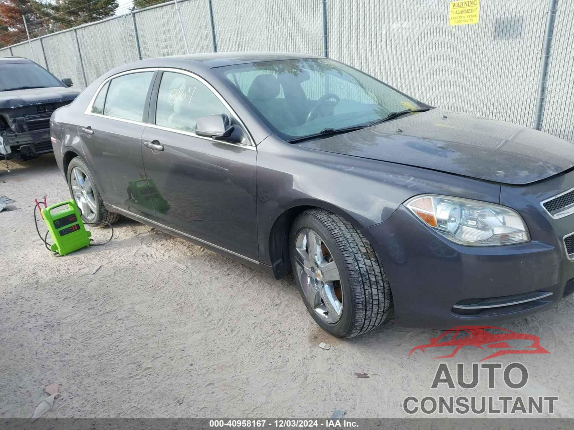 CHEVROLET MALIBU 2011 - 1G1ZD5EU8BF249885