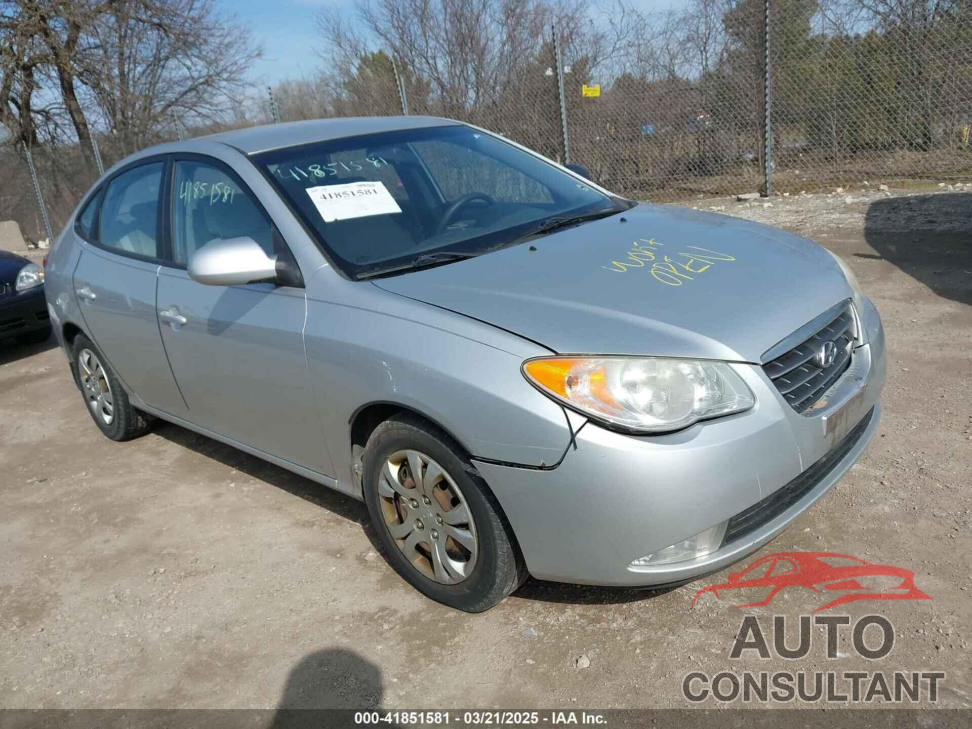 HYUNDAI ELANTRA 2009 - KMHDU46D89U743501