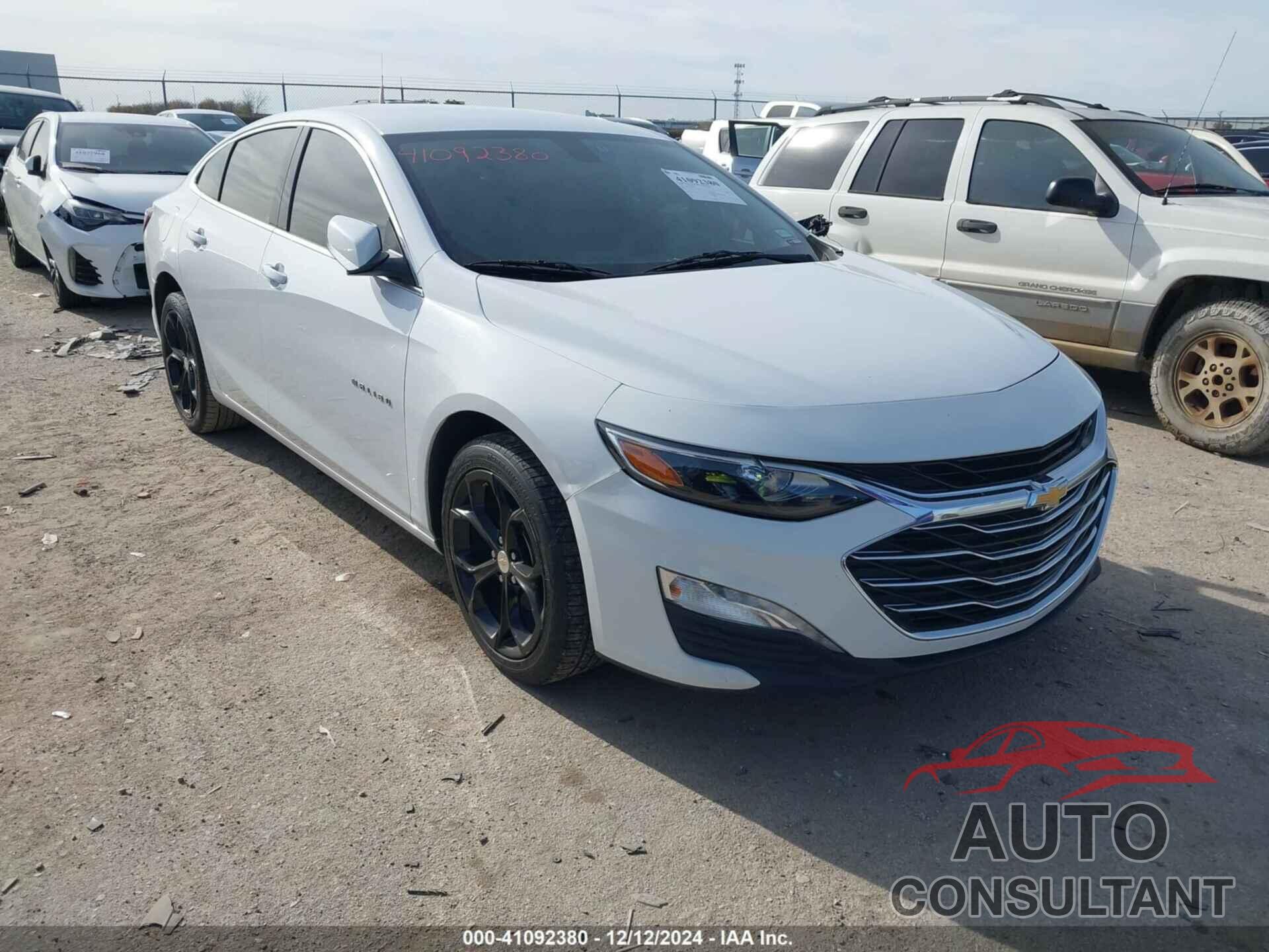 CHEVROLET MALIBU 2020 - 1G1ZD5ST5LF097805