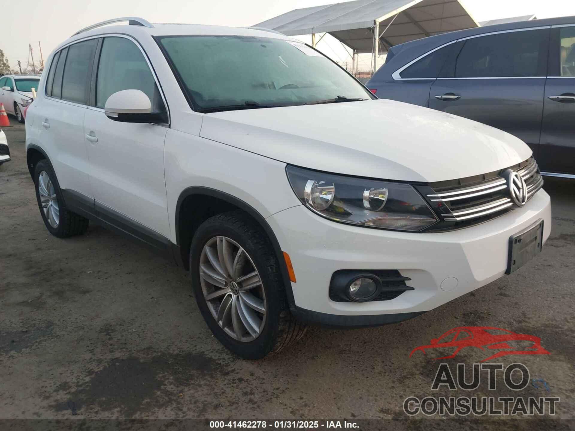 VOLKSWAGEN TIGUAN 2013 - WVGBV7AX5DW513032