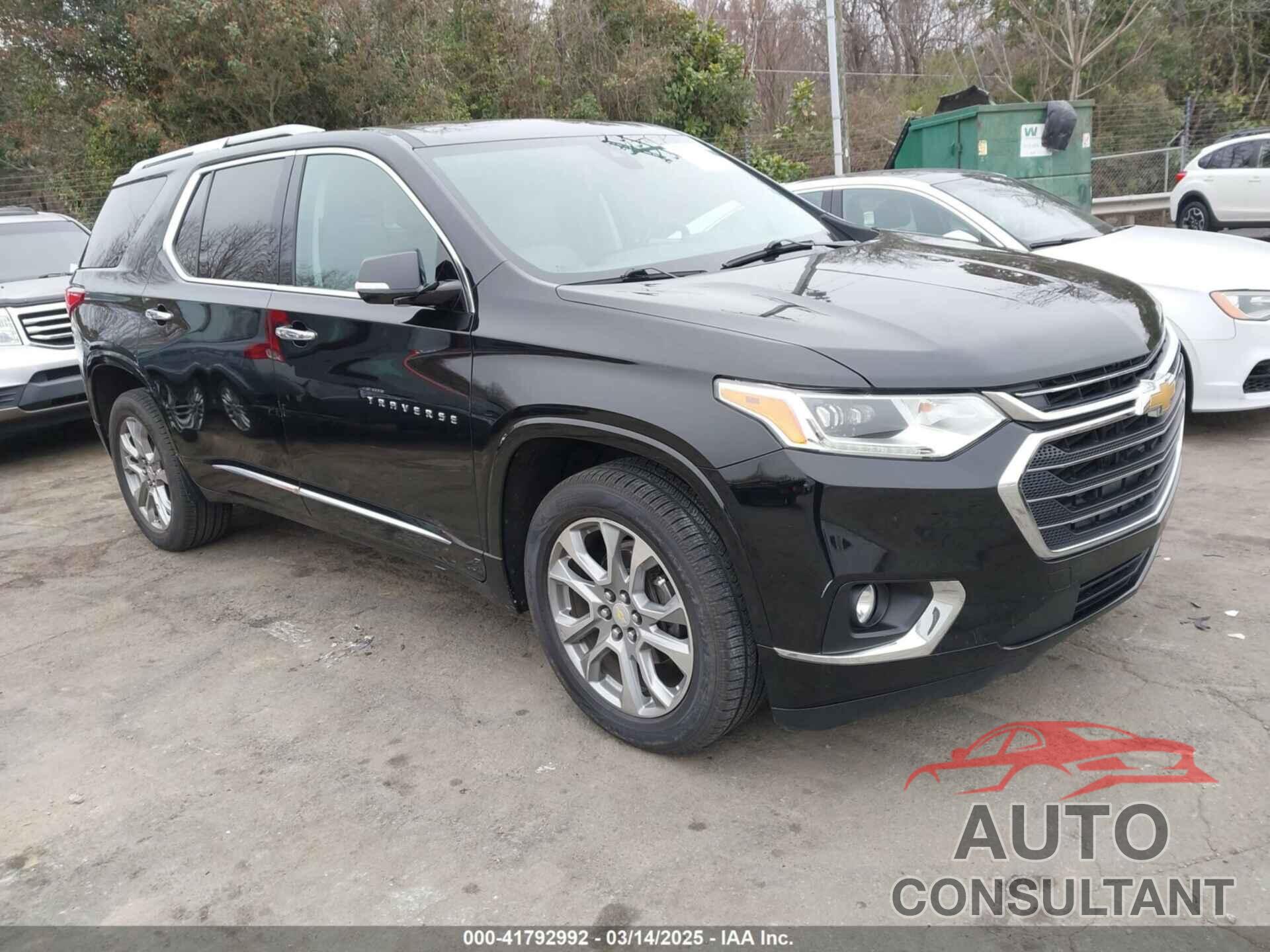CHEVROLET TRAVERSE 2018 - 1GNERKKW0JJ193326