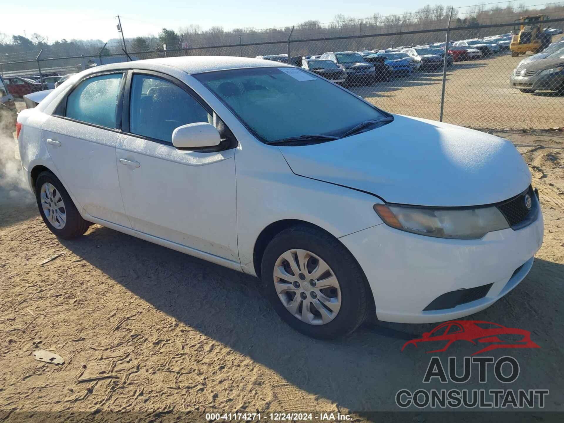 KIA FORTE 2010 - KNAFT4A26A5820464