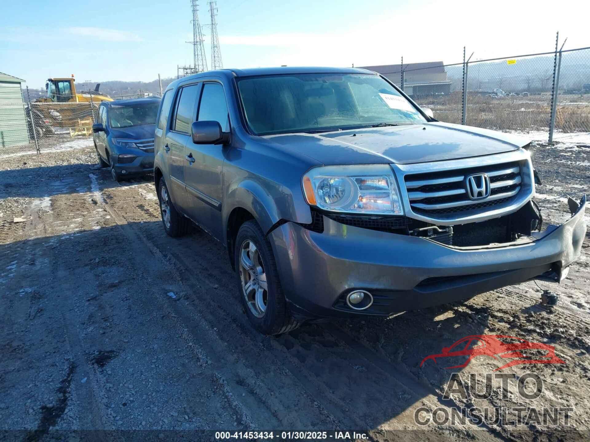HONDA PILOT 2013 - 5FNYF4H48DB034632