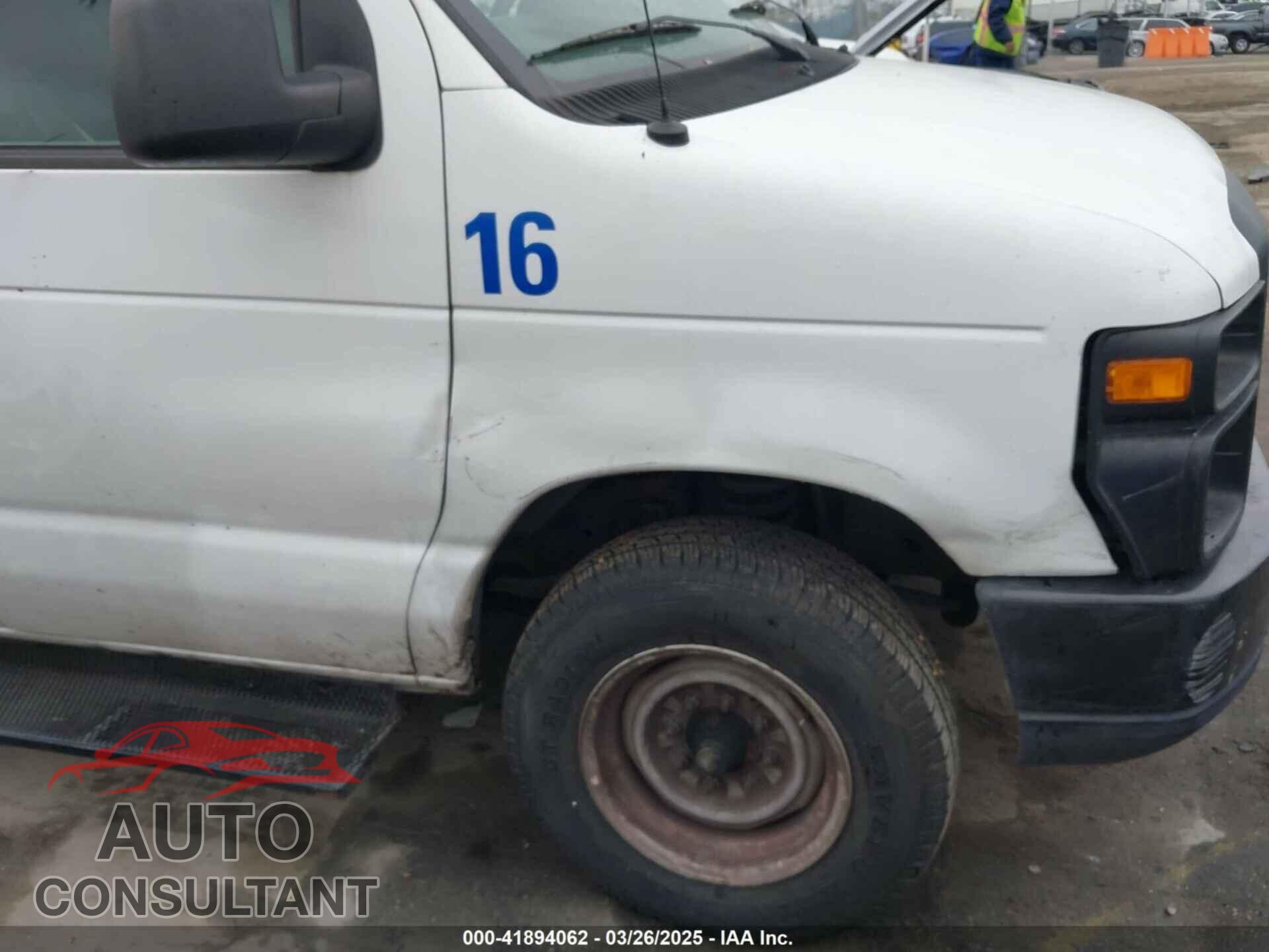 FORD E-150 2009 - 1FTNE14W69DA00876