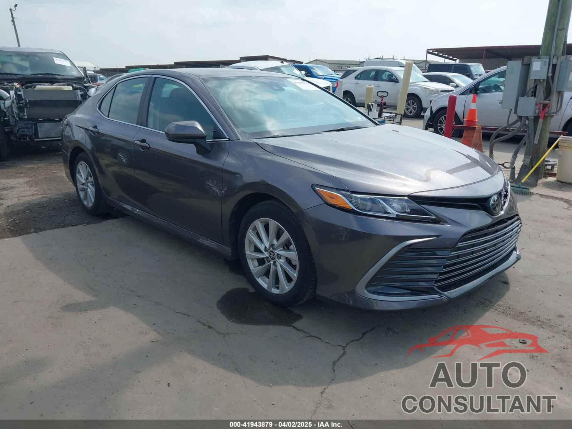 TOYOTA CAMRY 2024 - 4T1C11AK8RU203977