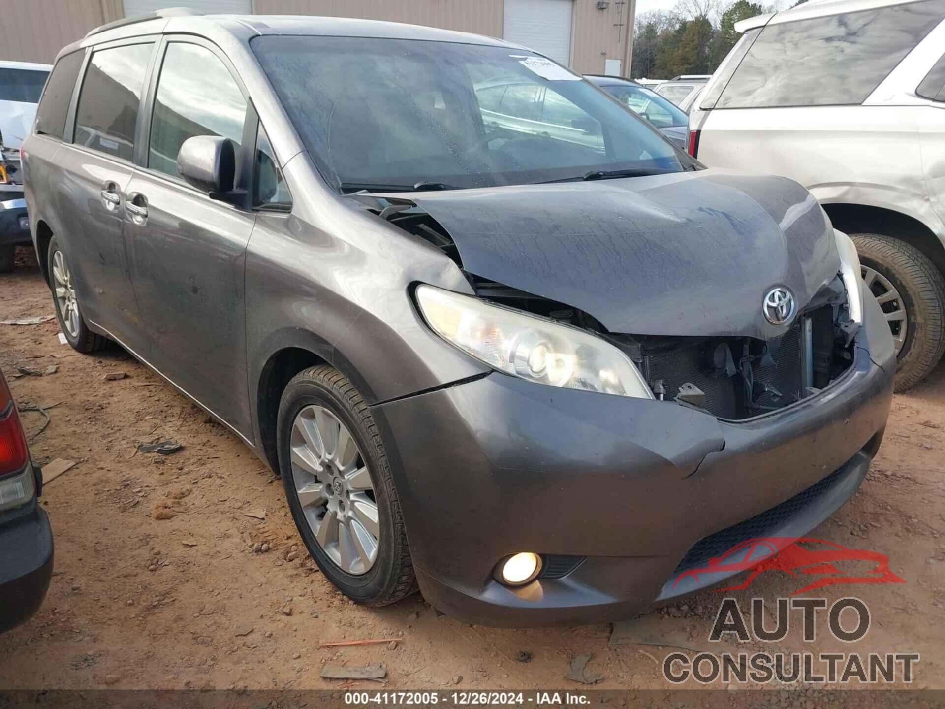 TOYOTA SIENNA 2013 - 5TDDK3DC6DS054942