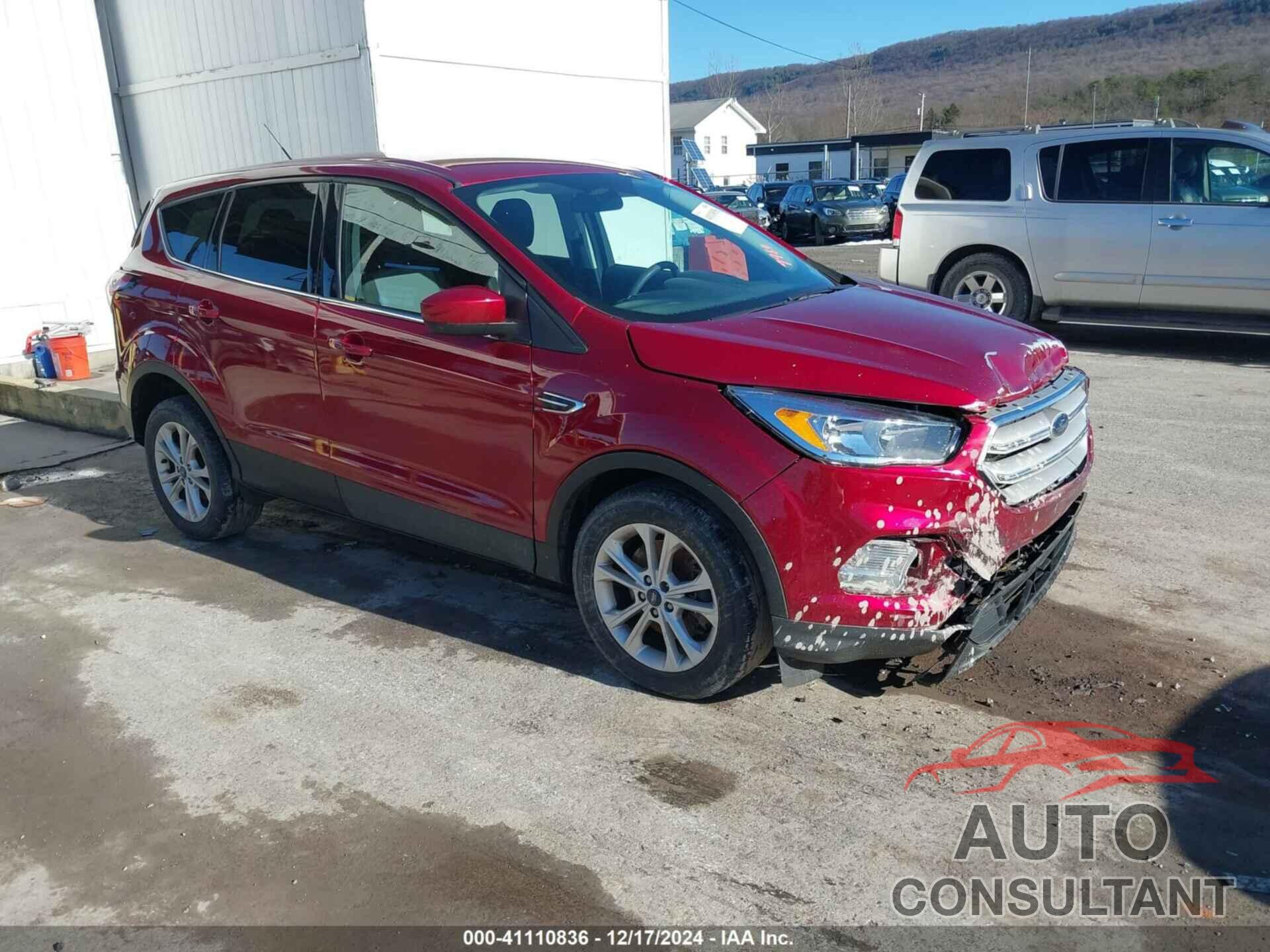 FORD ESCAPE 2017 - 1FMCU9GD7HUE67964