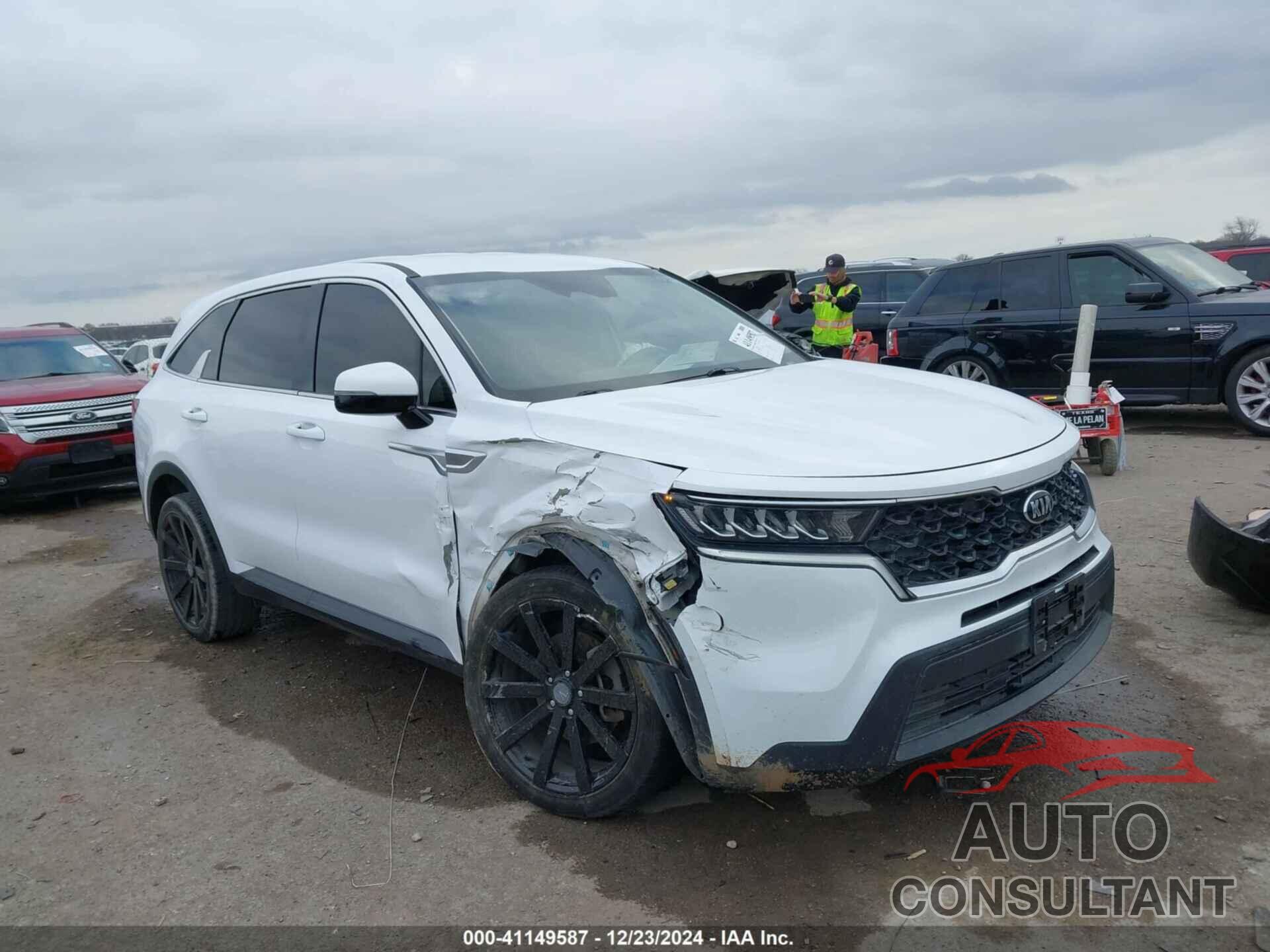 KIA SORENTO 2021 - 5XYRG4LC7MG016759