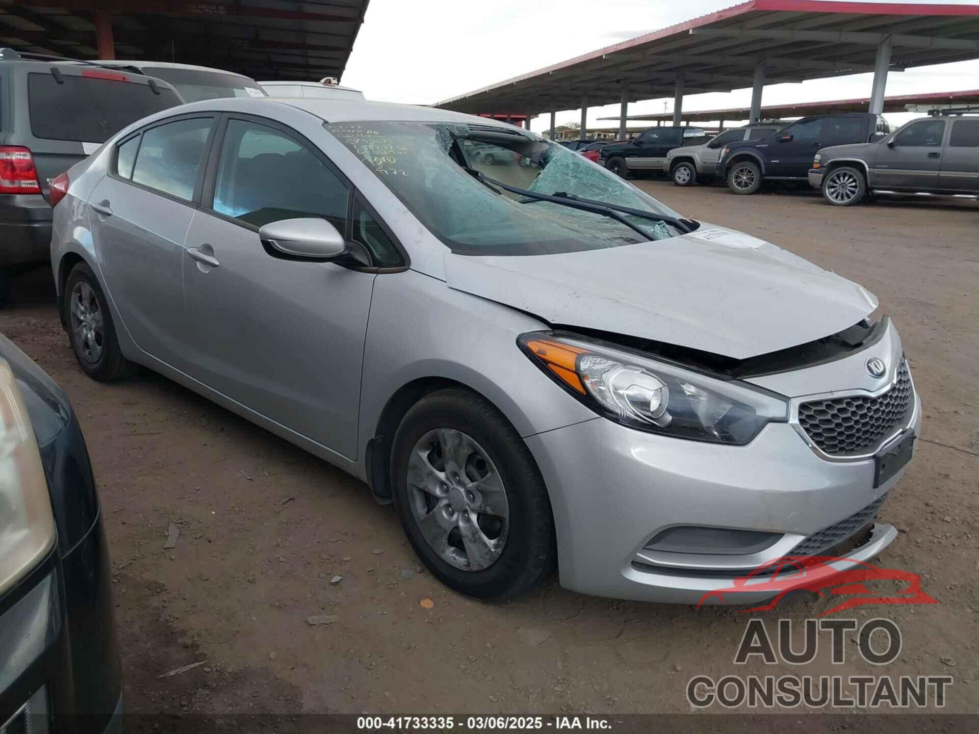 KIA FORTE 2016 - KNAFK4A6XG5548905