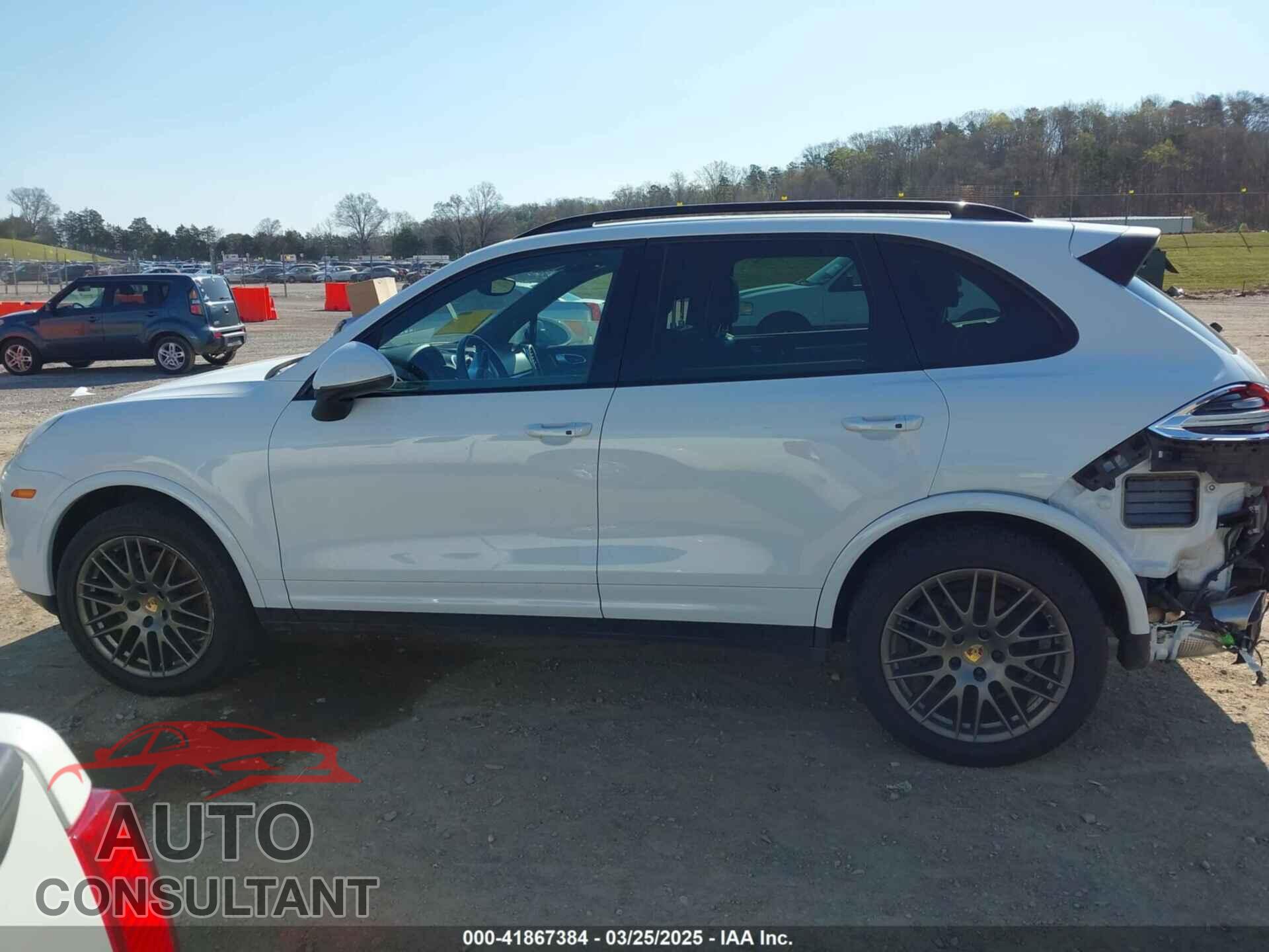 PORSCHE CAYENNE 2017 - WP1AA2A2XHKA85652