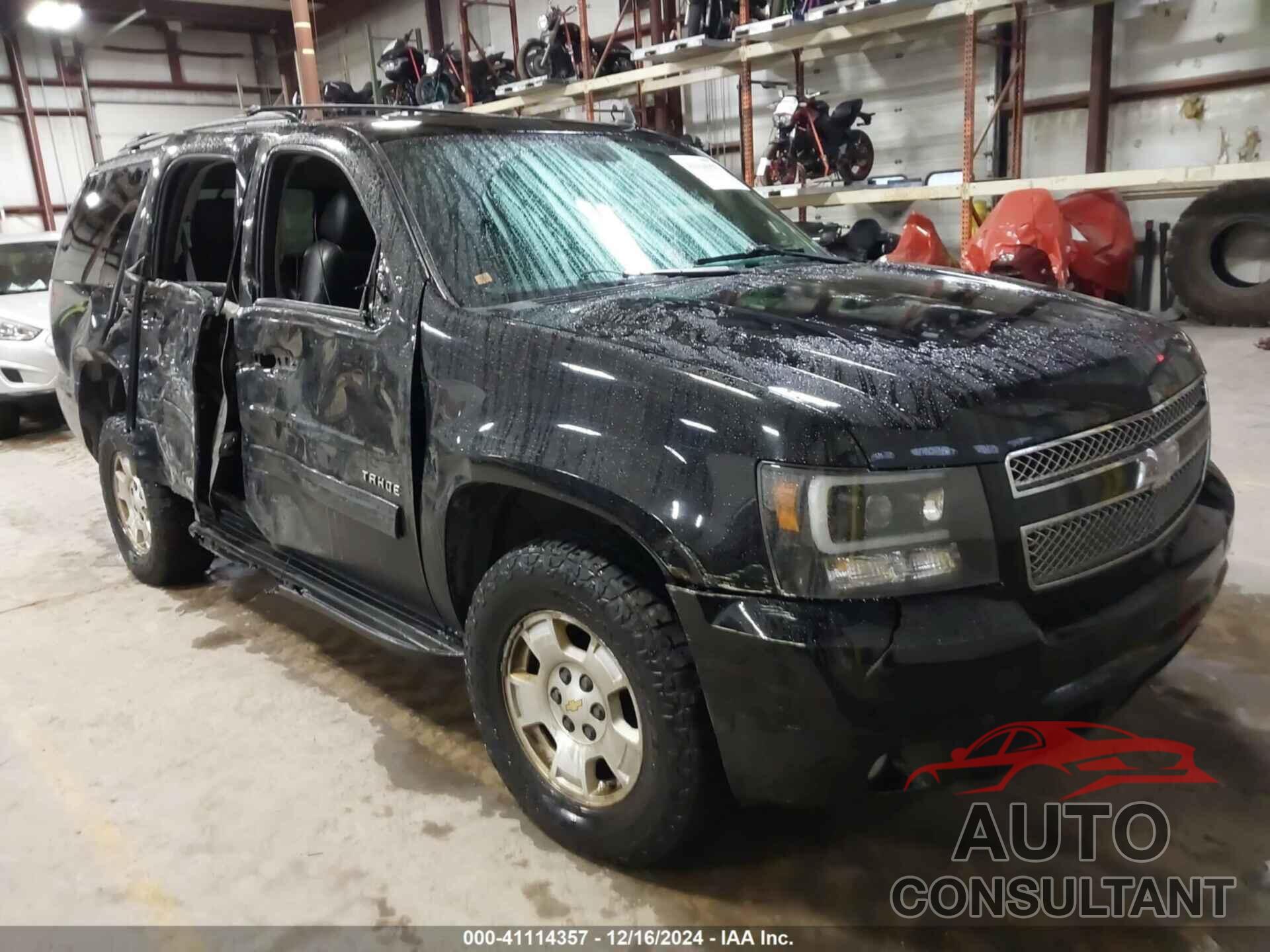 CHEVROLET TAHOE 2012 - 1GNSKBE08CR127917