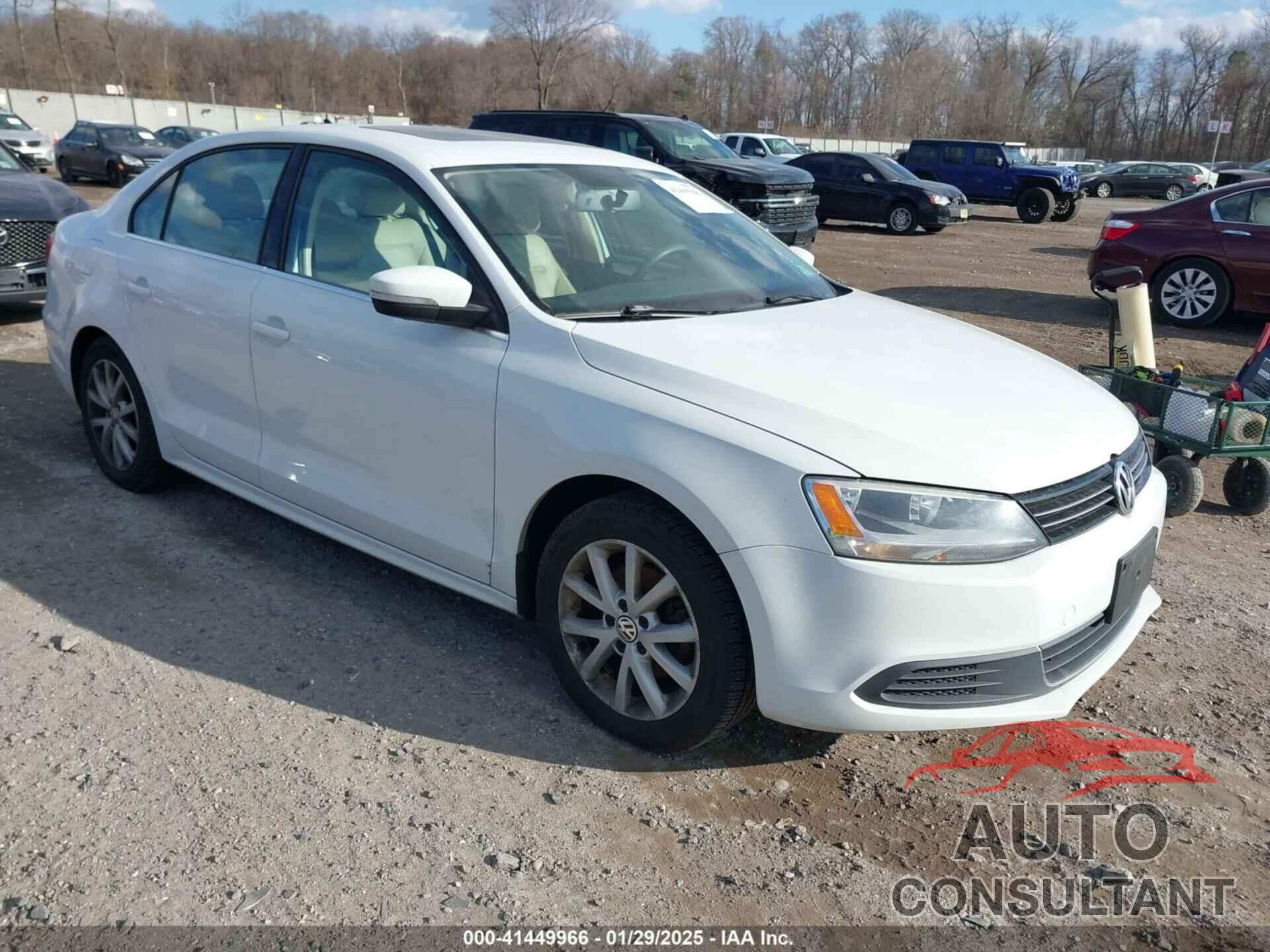 VOLKSWAGEN JETTA 2014 - 3VWB17AJ8EM422931