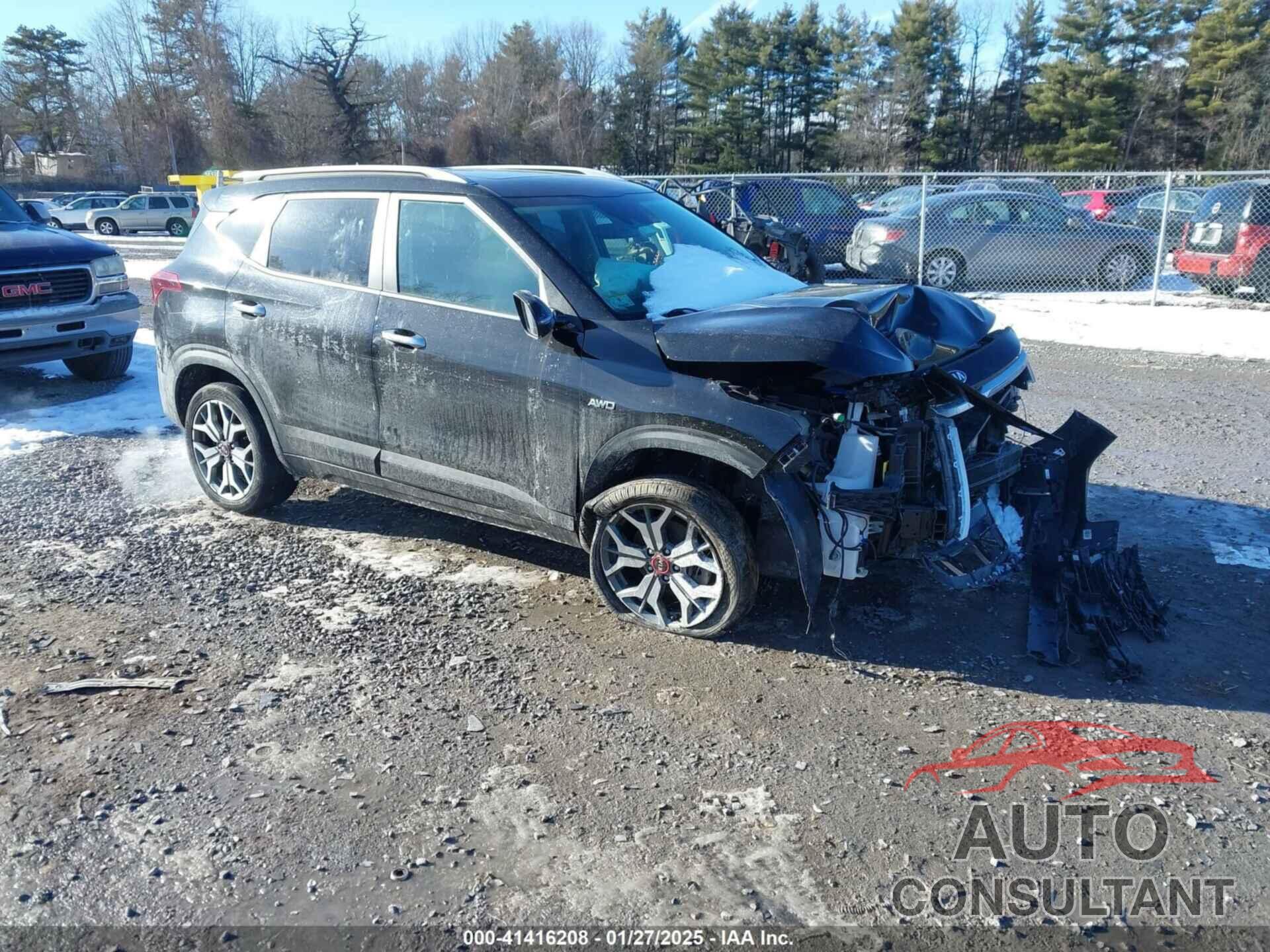 KIA SELTOS 2021 - KNDETCA21M7083496