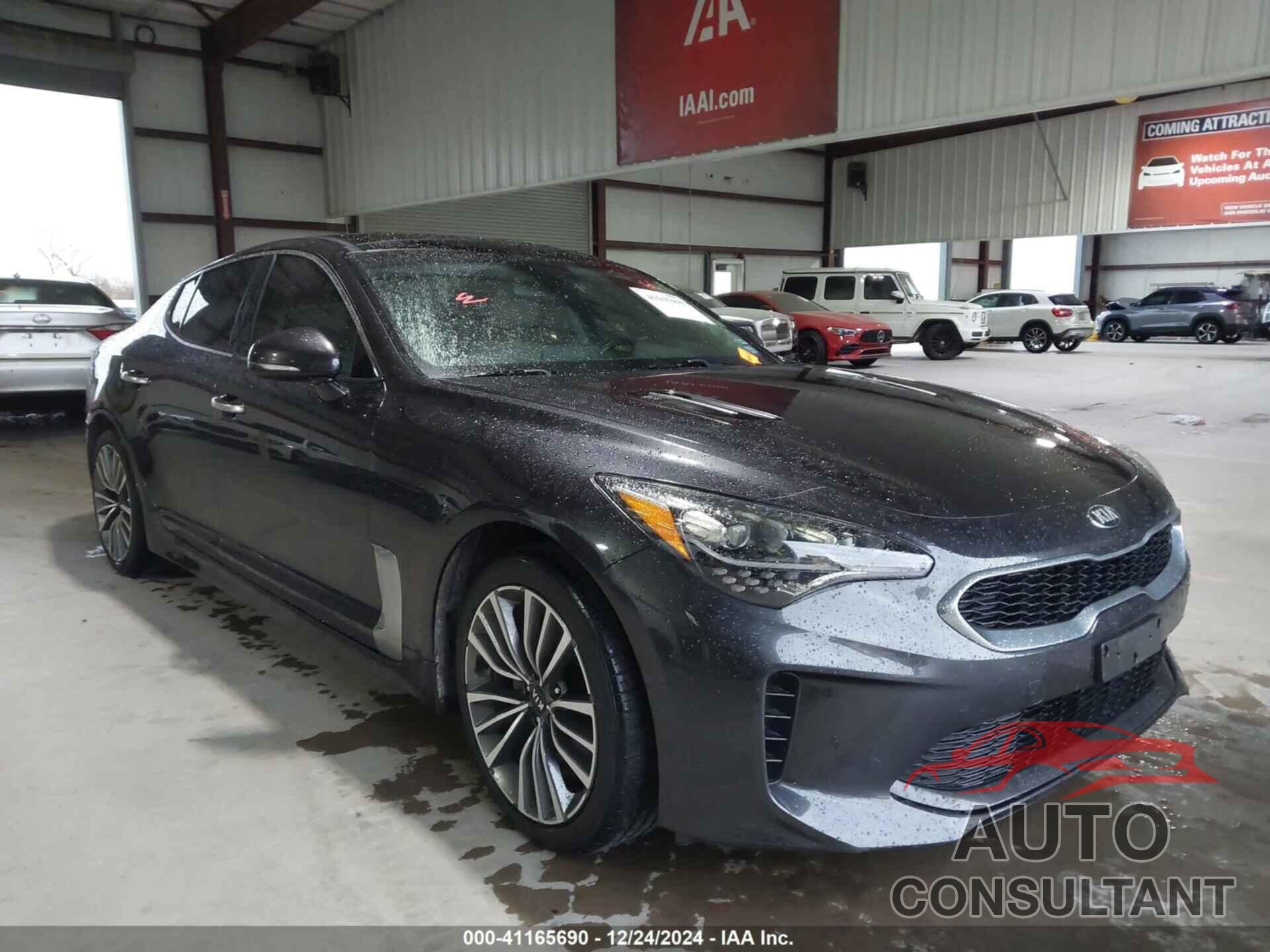 KIA STINGER 2019 - KNAE15LA8K6062411