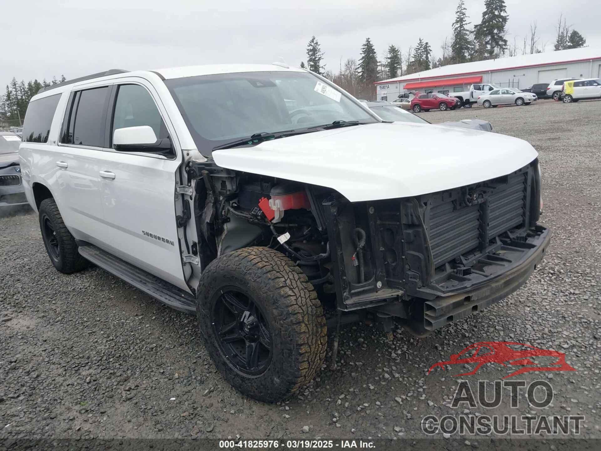 CHEVROLET SUBURBAN 2018 - 1GNSKHKC9JR161587