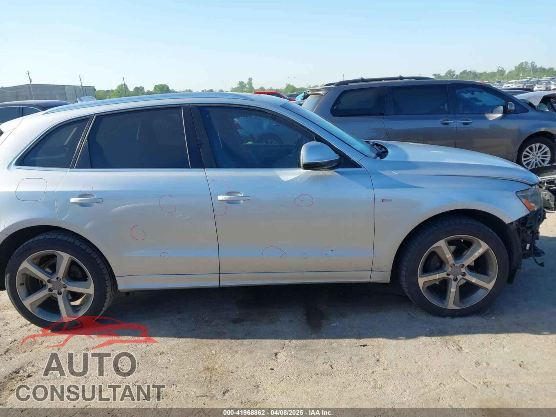 AUDI Q5 2012 - WA1DKAFP7CA094473
