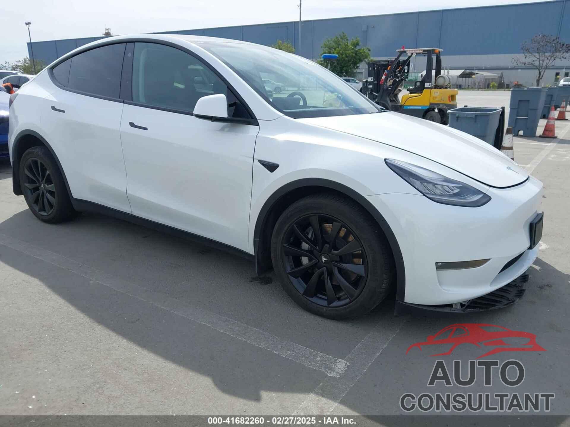 TESLA MODEL Y 2023 - 7SAYGDEE9PF609824