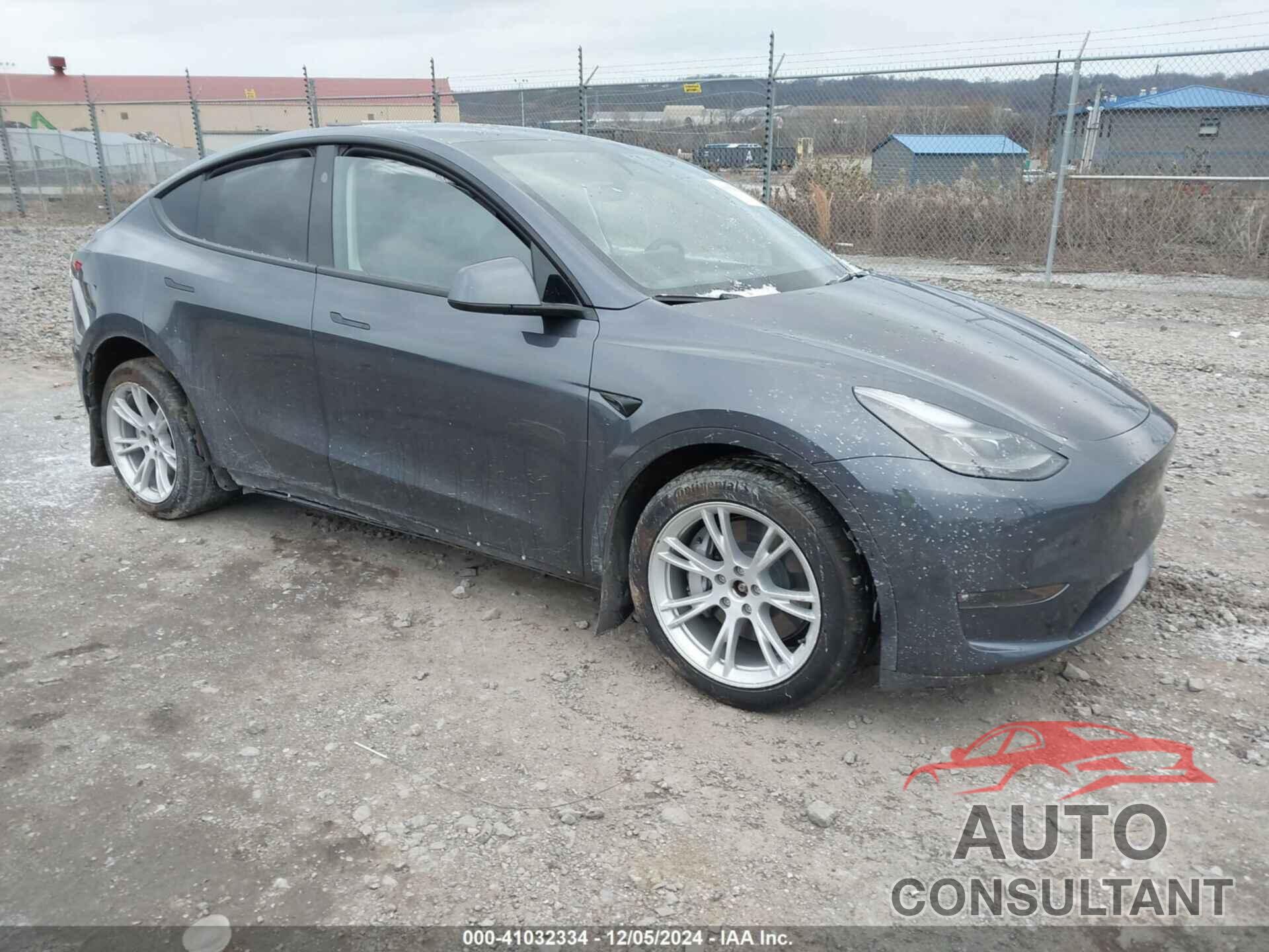 TESLA MODEL Y 2023 - 7SAYGAEE2PF940887