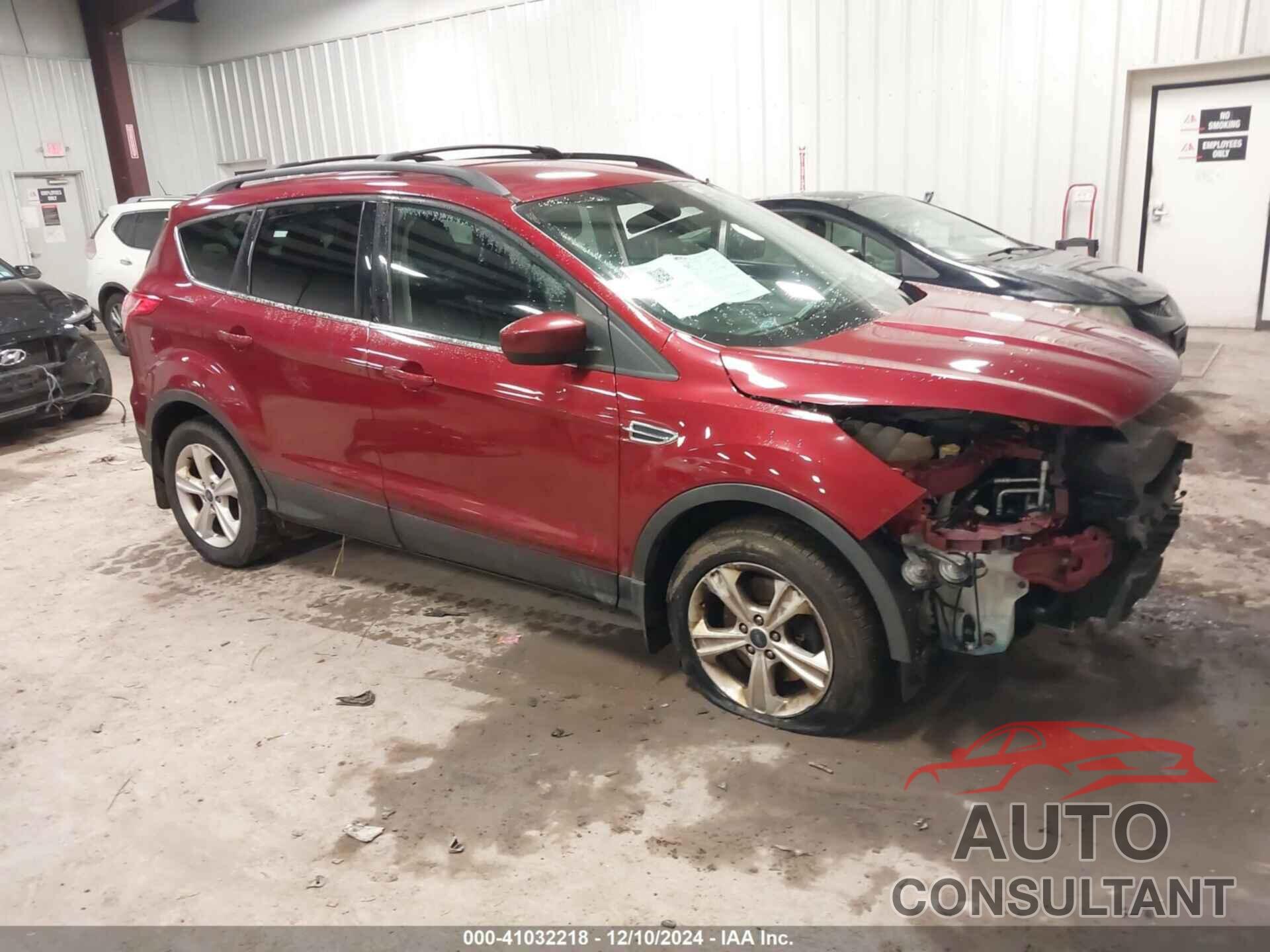 FORD ESCAPE 2016 - 1FMCU9G91GUB92313