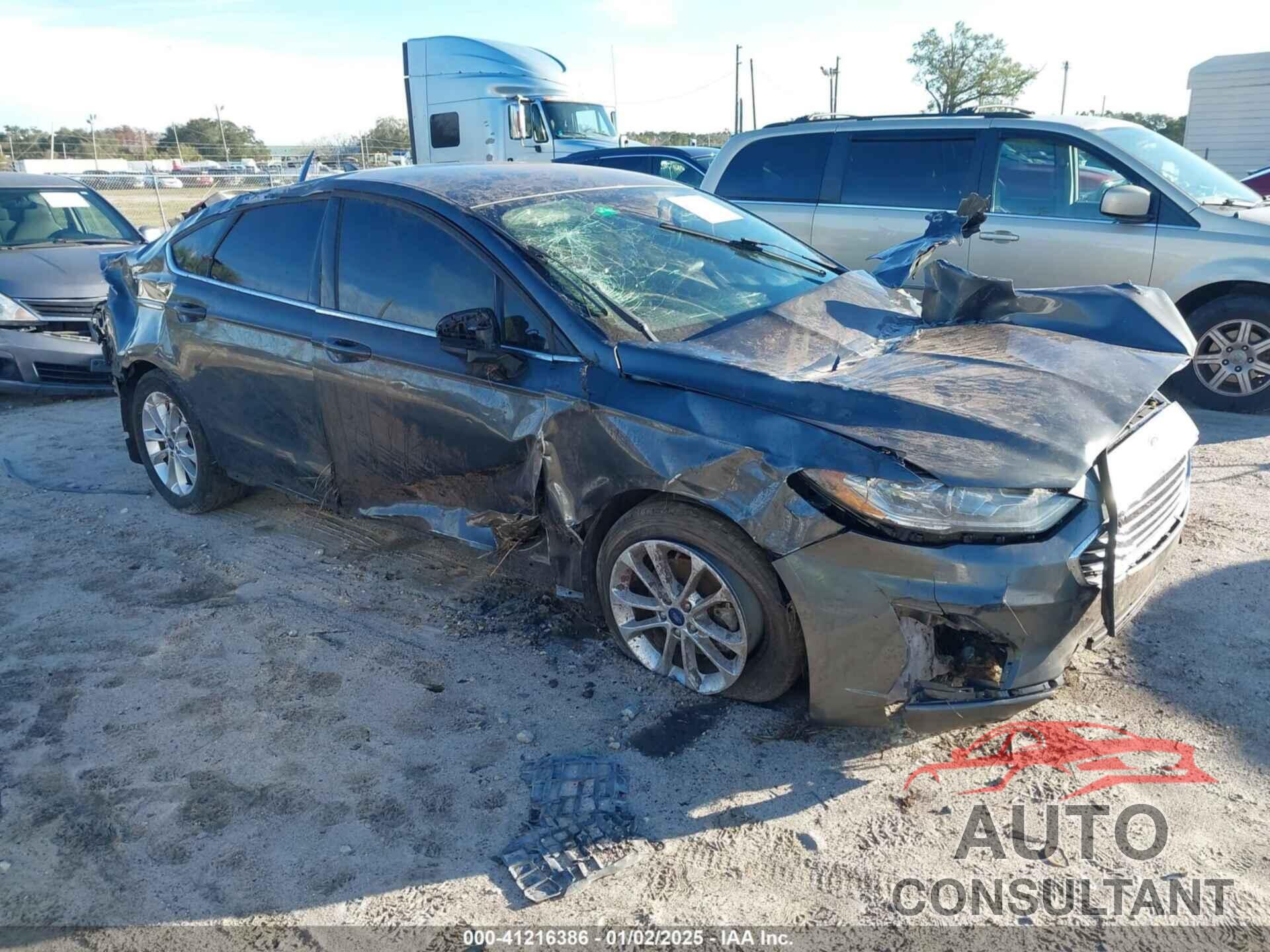 FORD FUSION 2019 - 3FA6P0H72KR136520