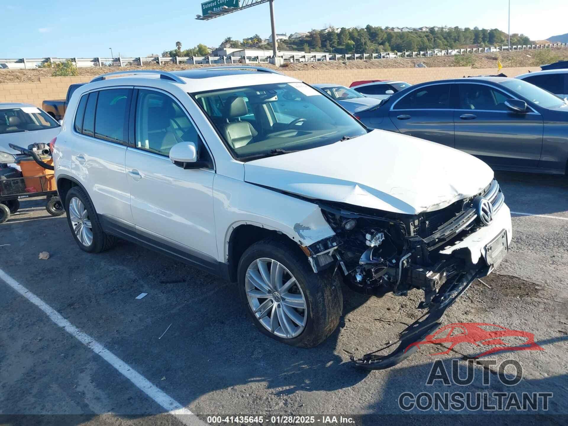 VOLKSWAGEN TIGUAN 2016 - WVGAV7AX9GW501885