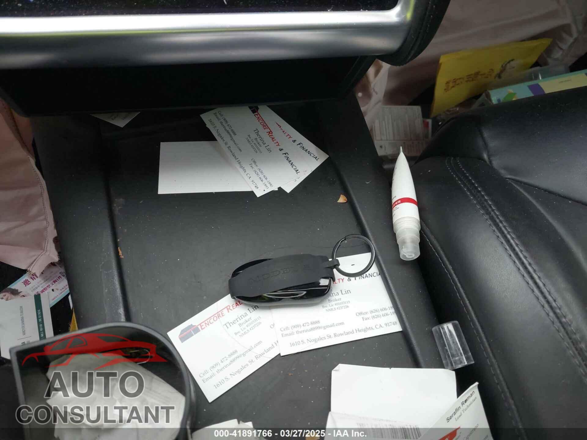 TESLA MODEL S 2017 - 5YJSA1E17HF189627