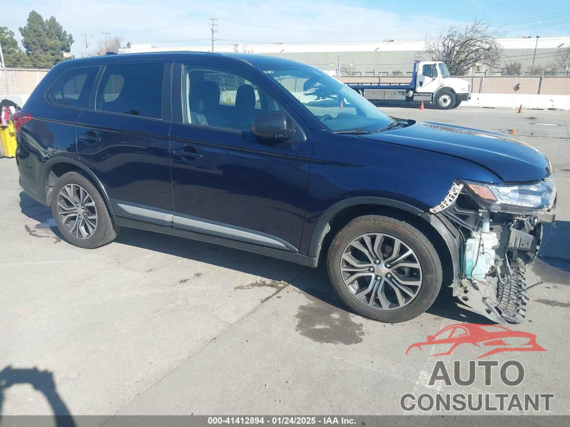 MITSUBISHI OUTLANDER 2018 - JA4AZ3A30JZ062025